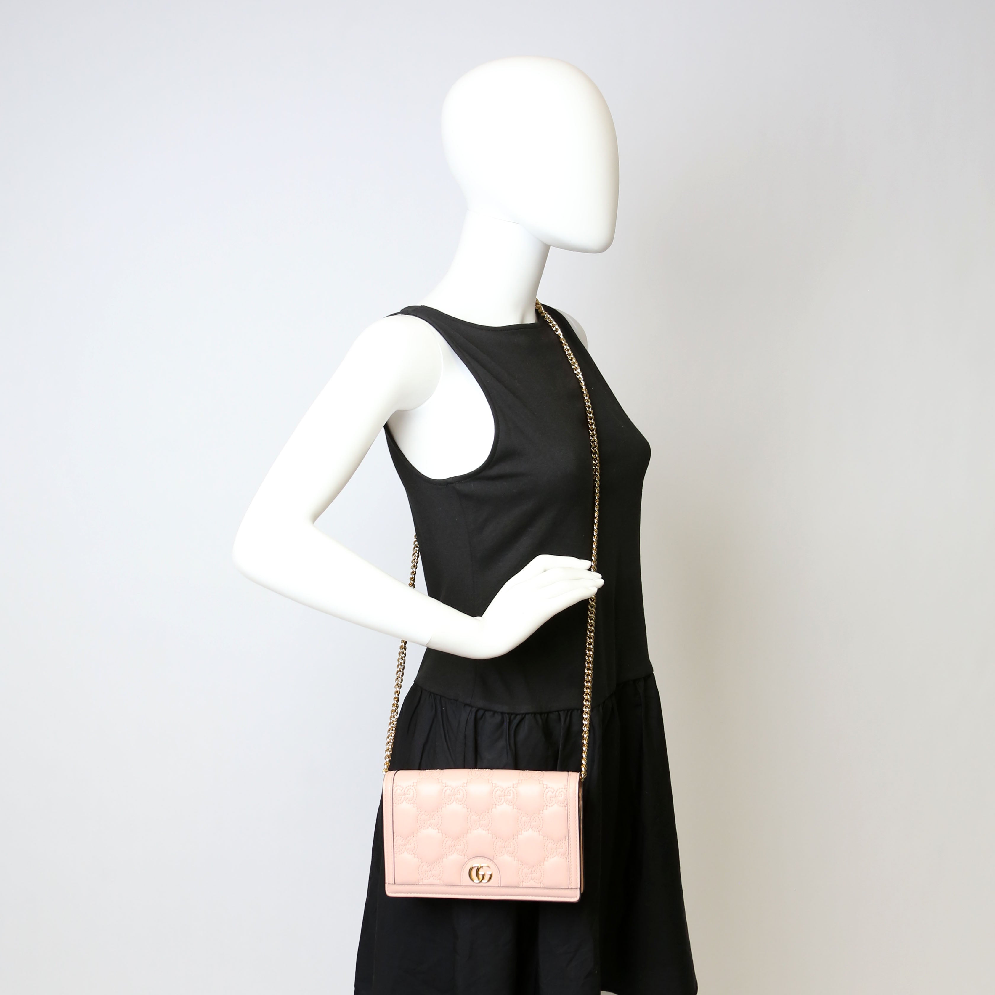 Gucci 723787 GG Matelasse Chain Wallet Pink