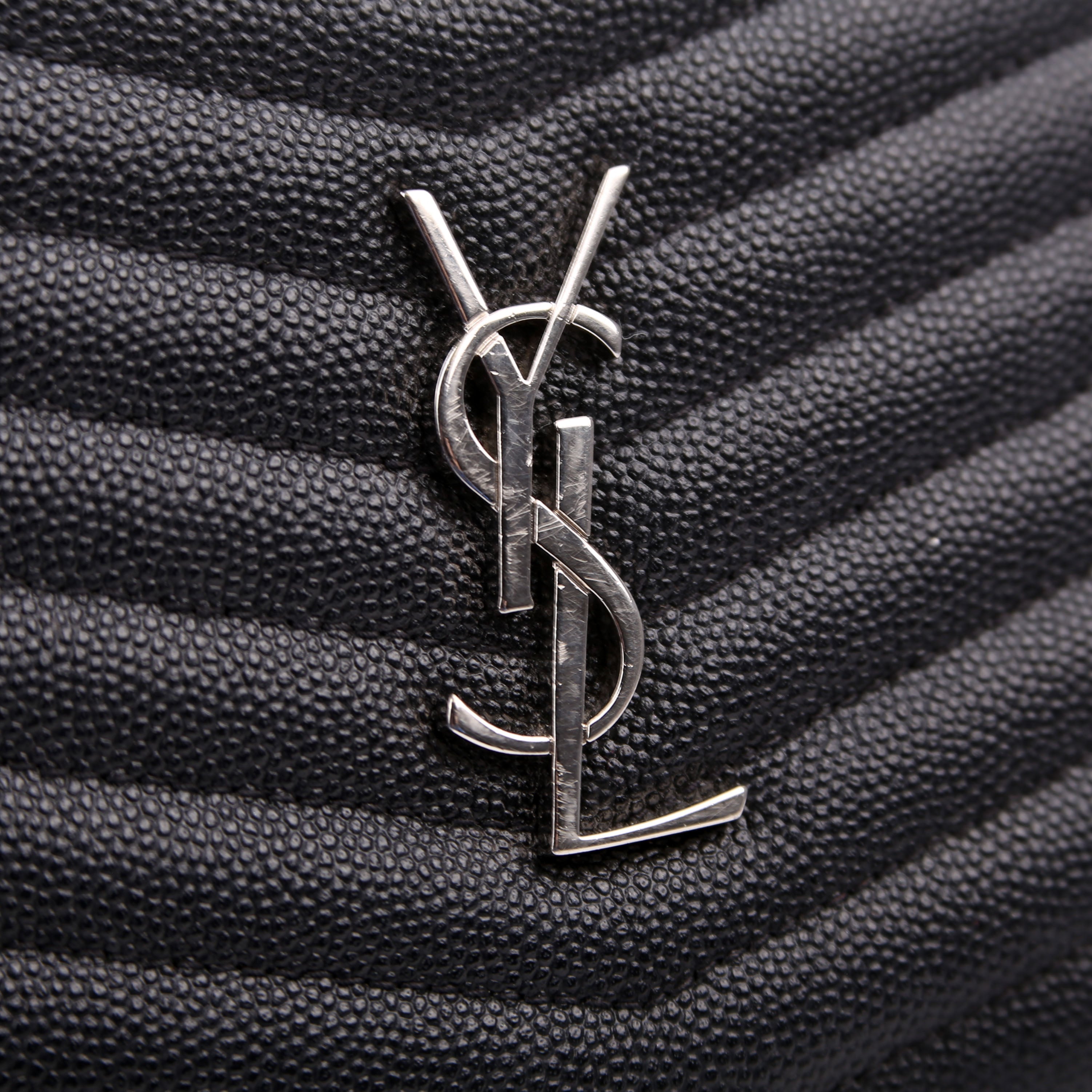 SAINT LAURENT Lou Camera Mini 612579 Black