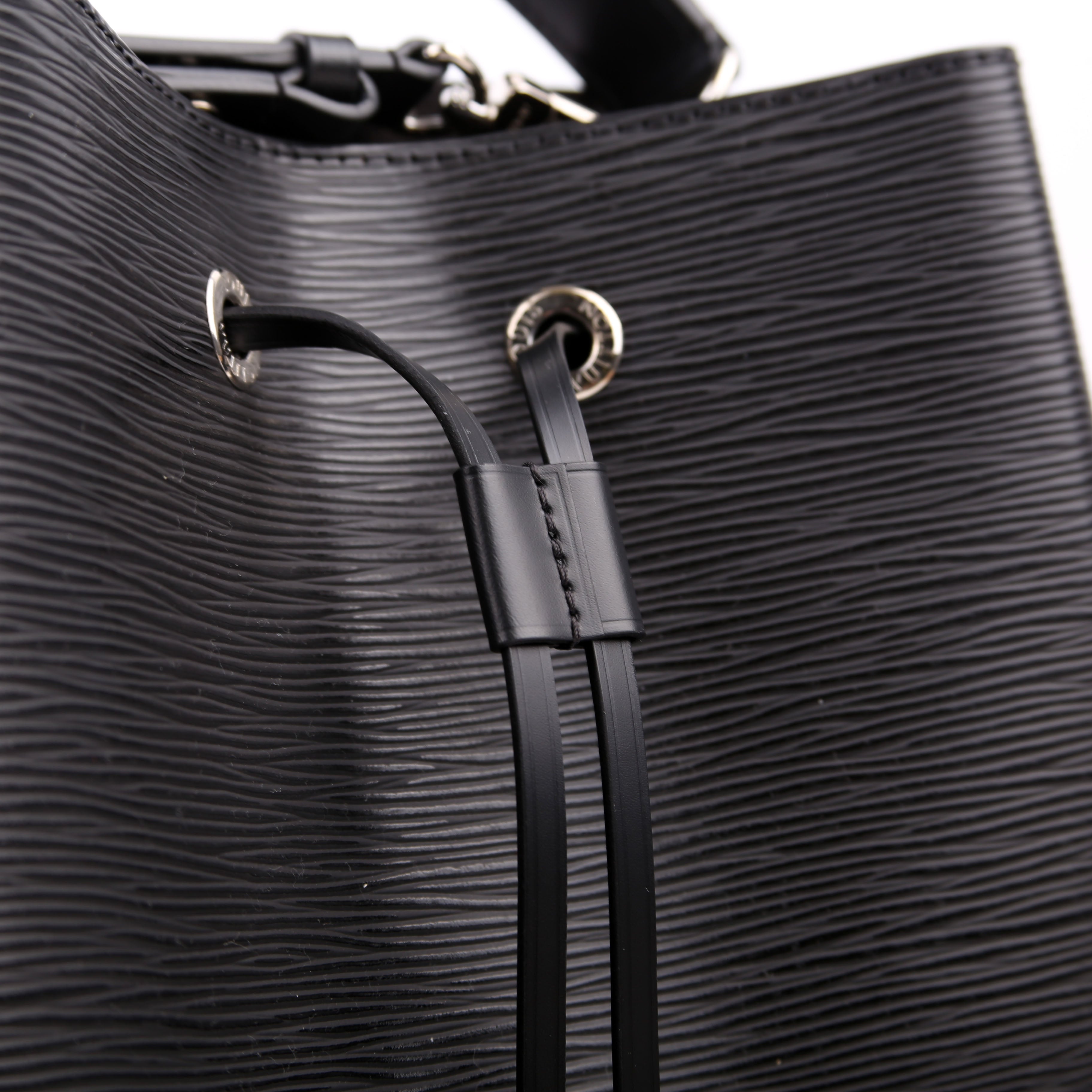 Neonoe MM Epi Black