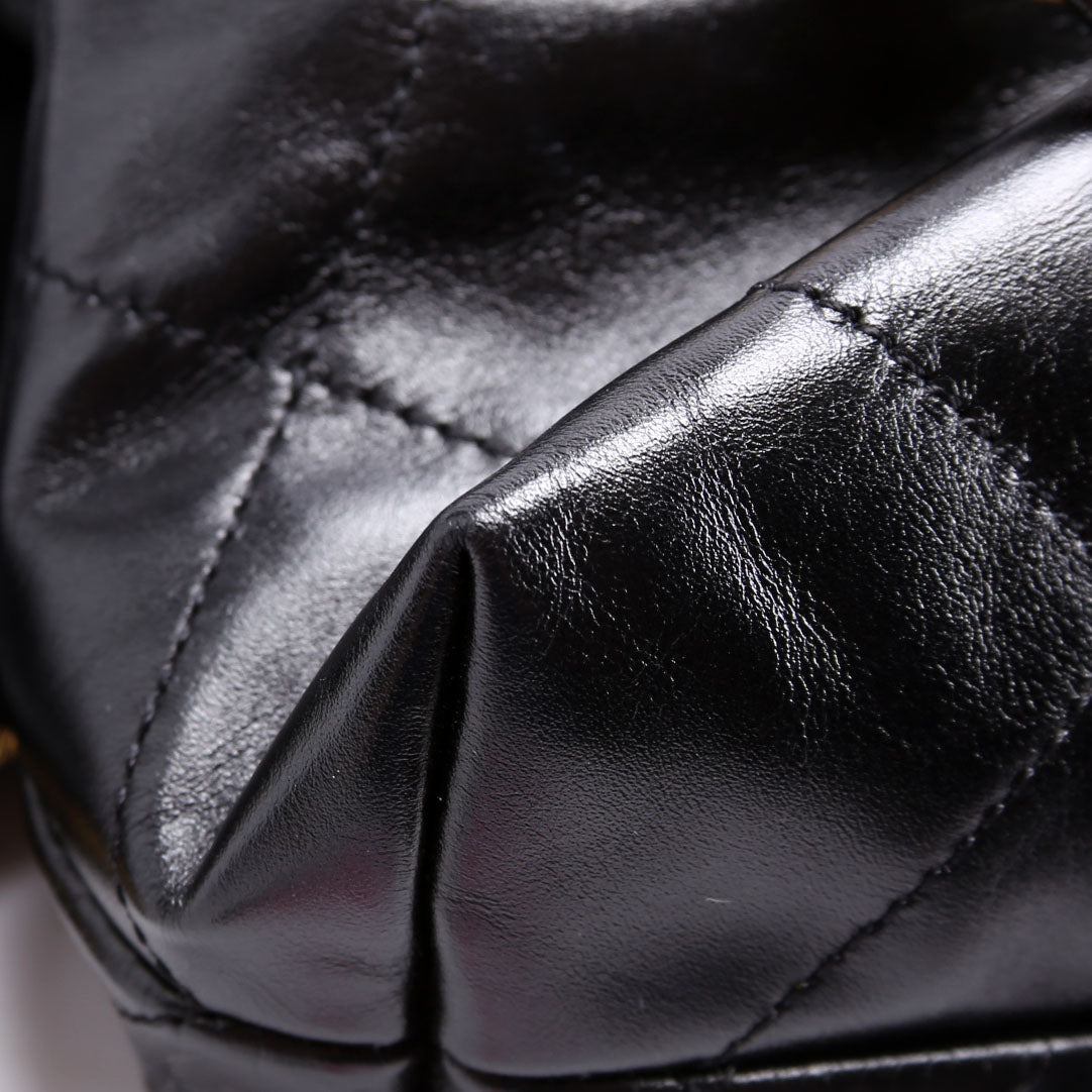 Chanel 22 Quilted Medium Hobo Black