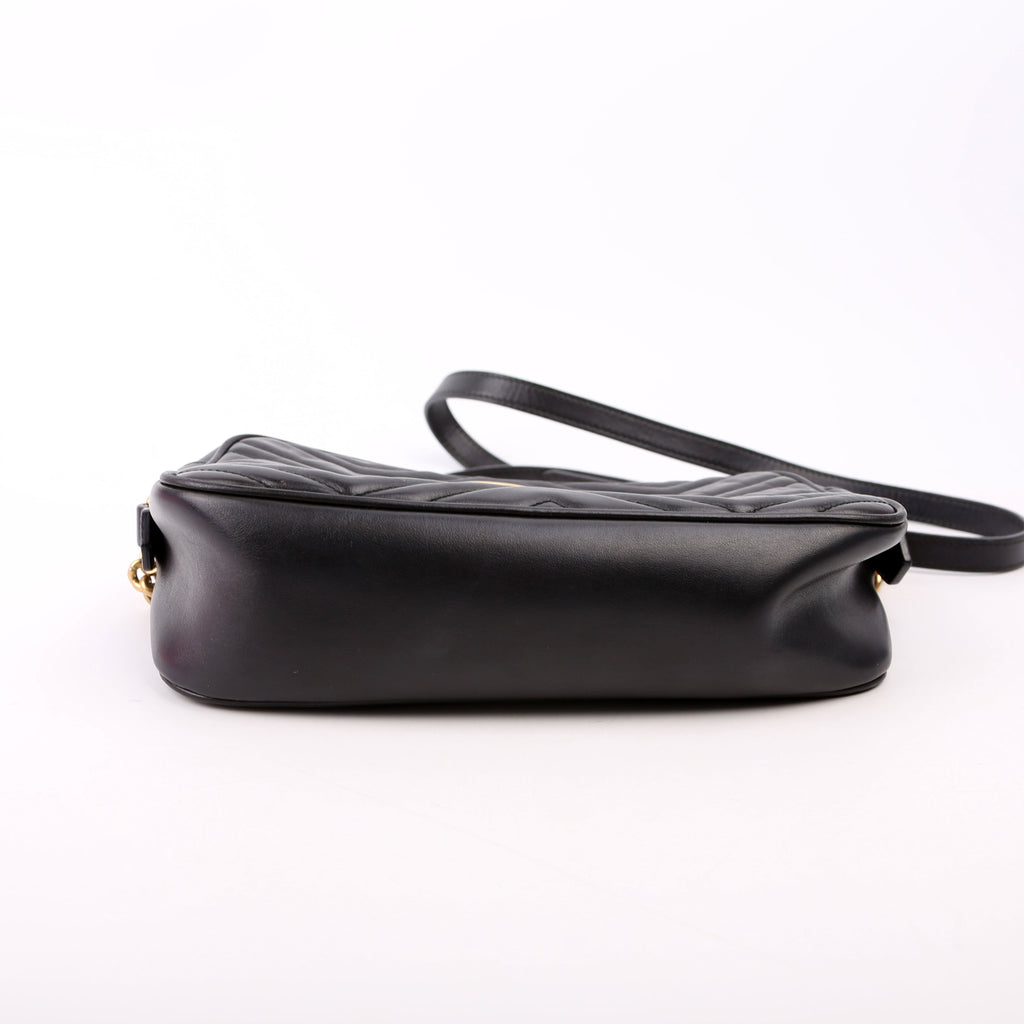 447632 Marmont Small Leather Camera Black