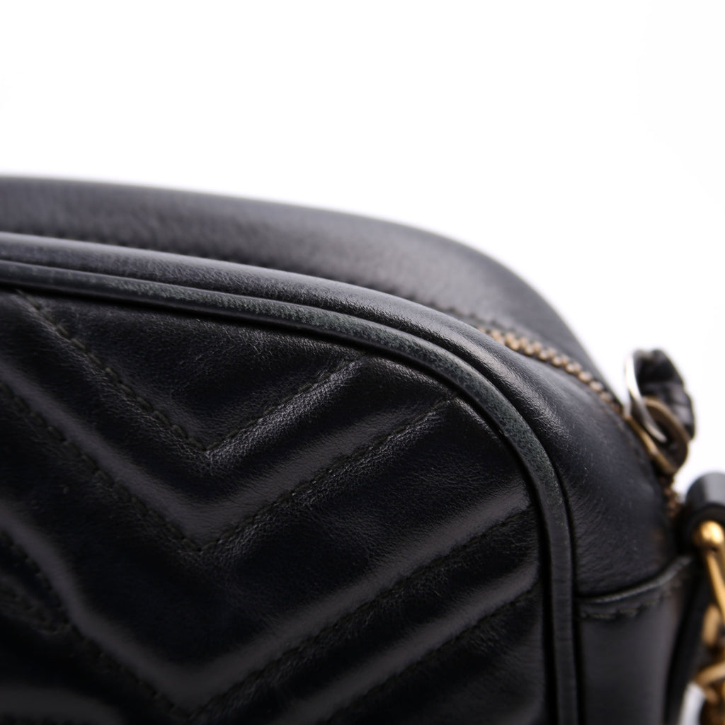 447632 Marmont Small Leather Camera Black