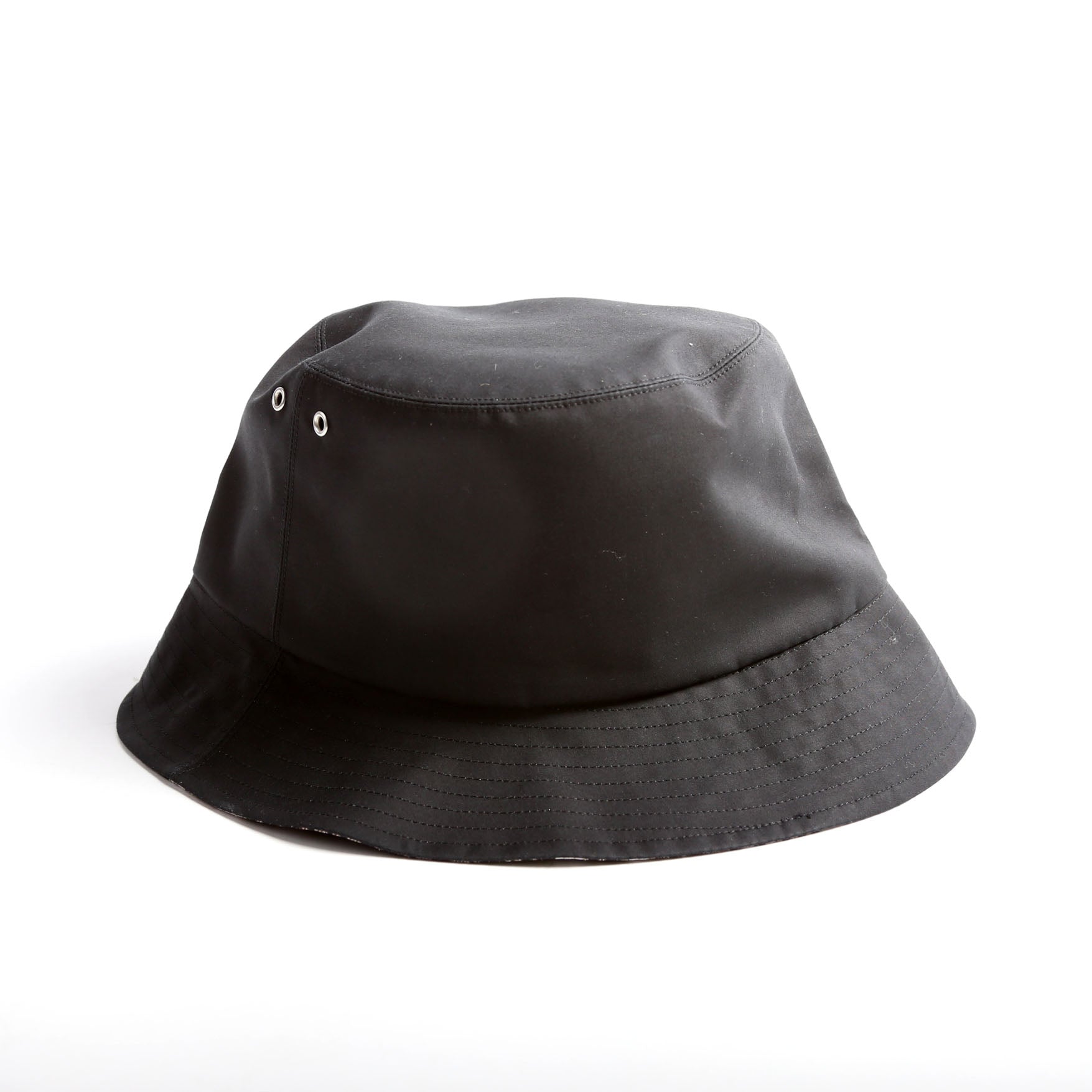 Trottuer Canvas Reversible Bucket Hat Size 57 Black/Beige