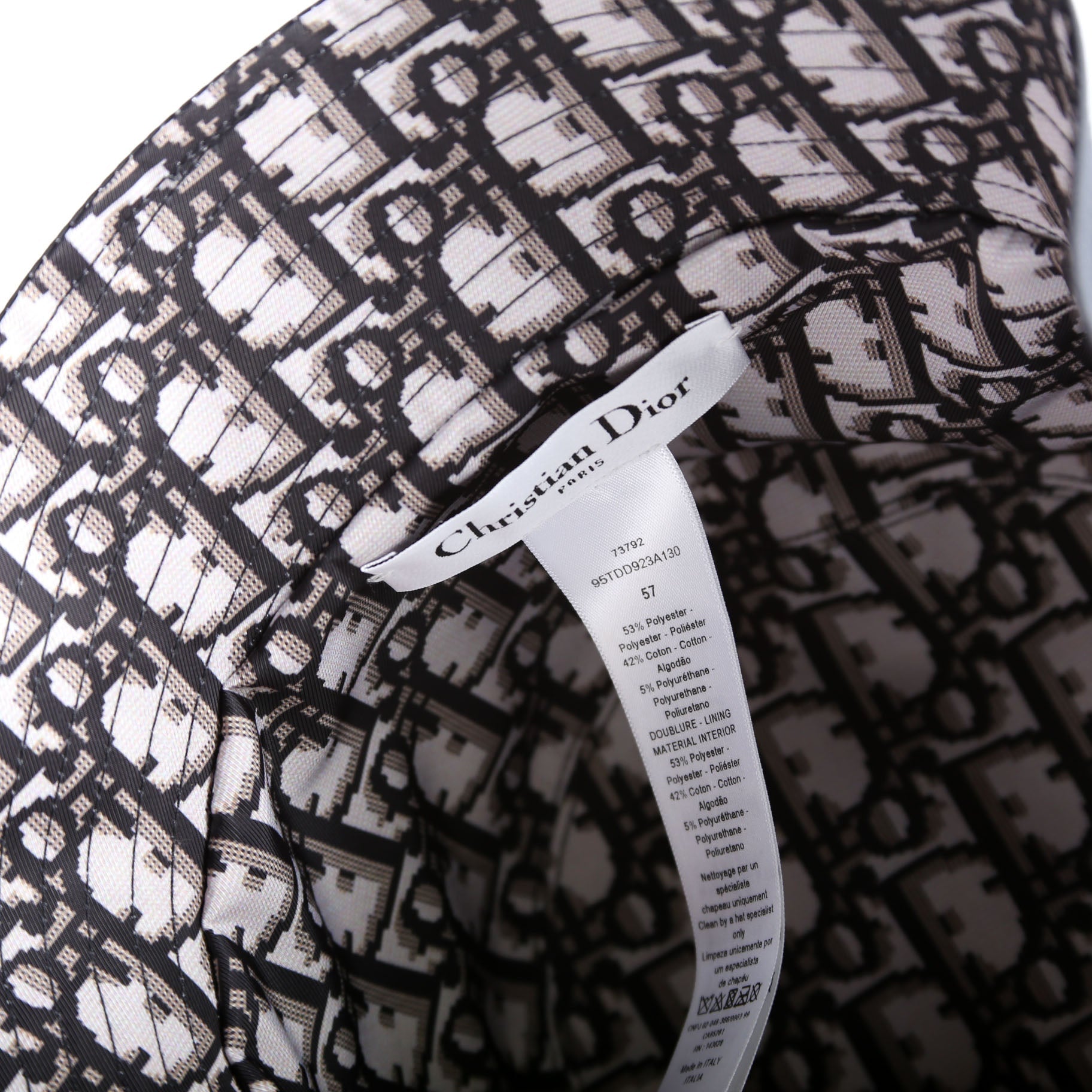 Trottuer Canvas Reversible Bucket Hat Size 57 Black/Beige