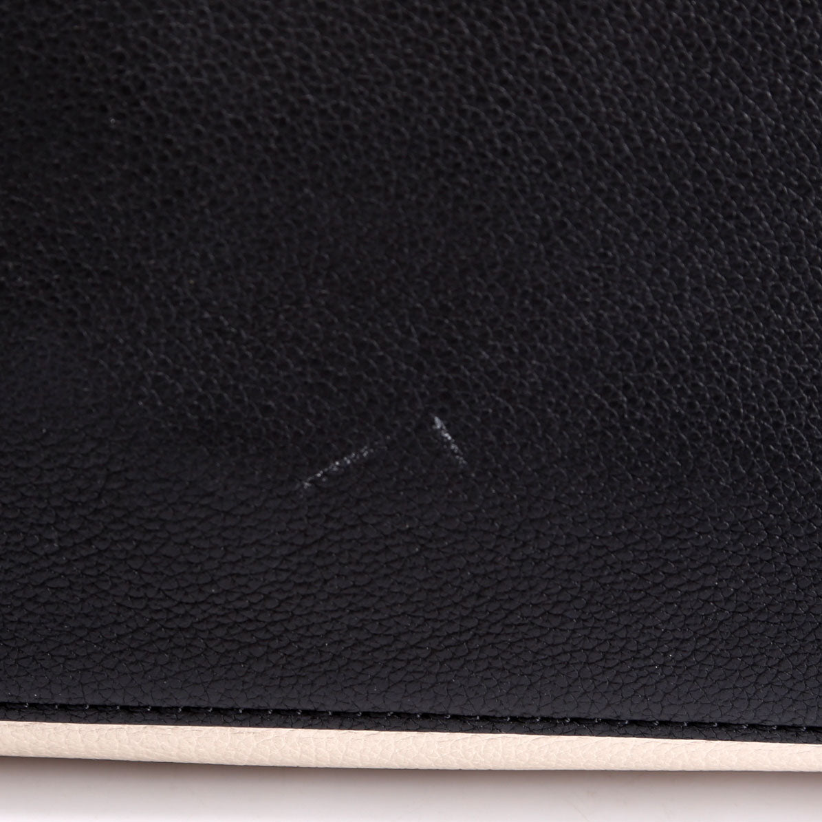 Lockme Go Tote Cream/Black