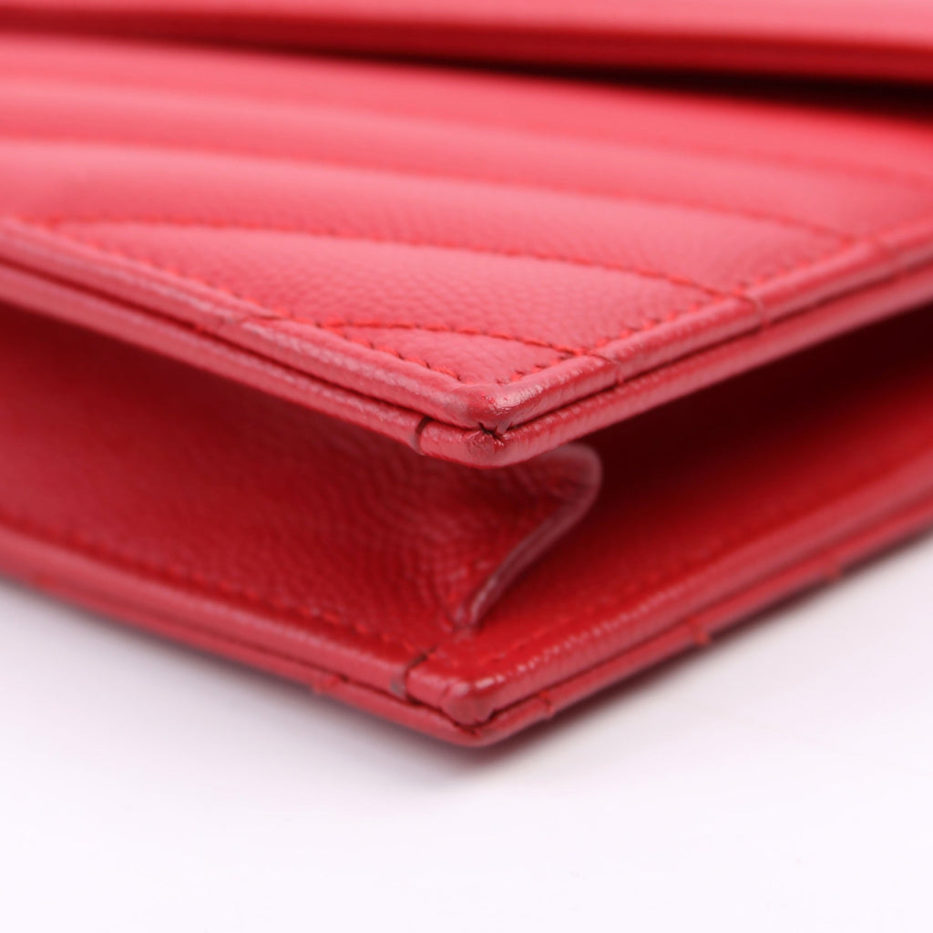 Envelope Chain Wallet Red