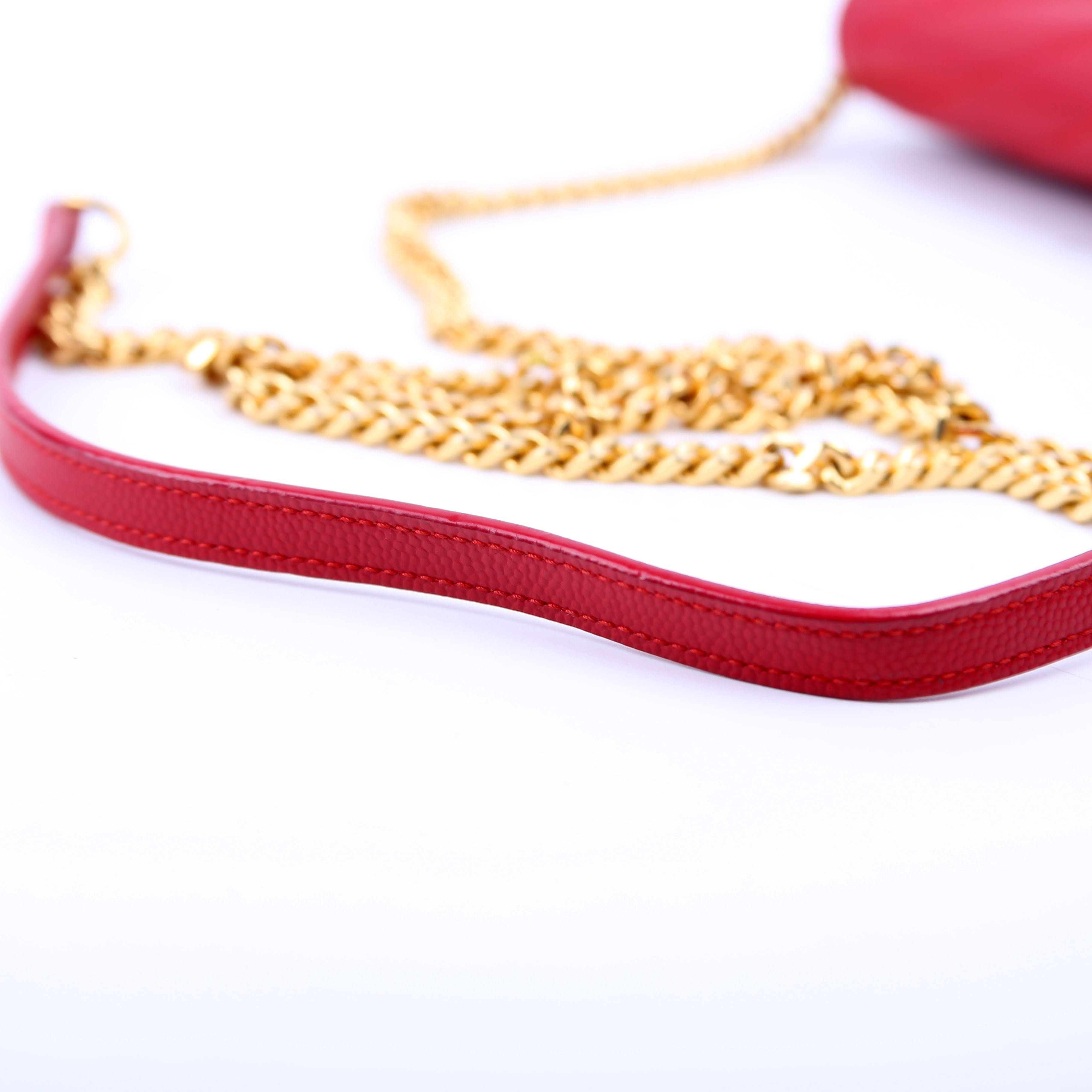 Envelope Chain Wallet Red
