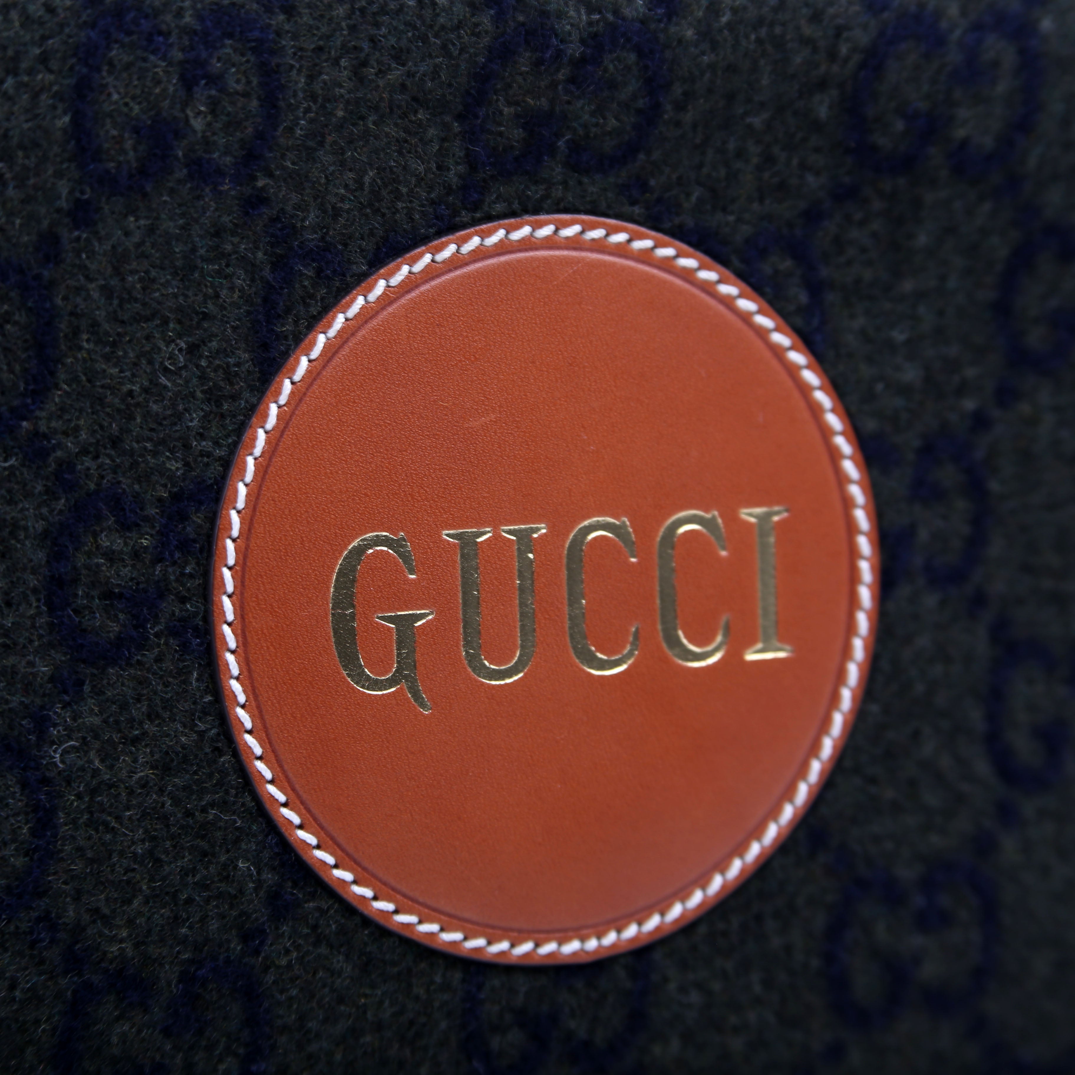 671625 GG Wool/Calfskin Script Patch Shoulder