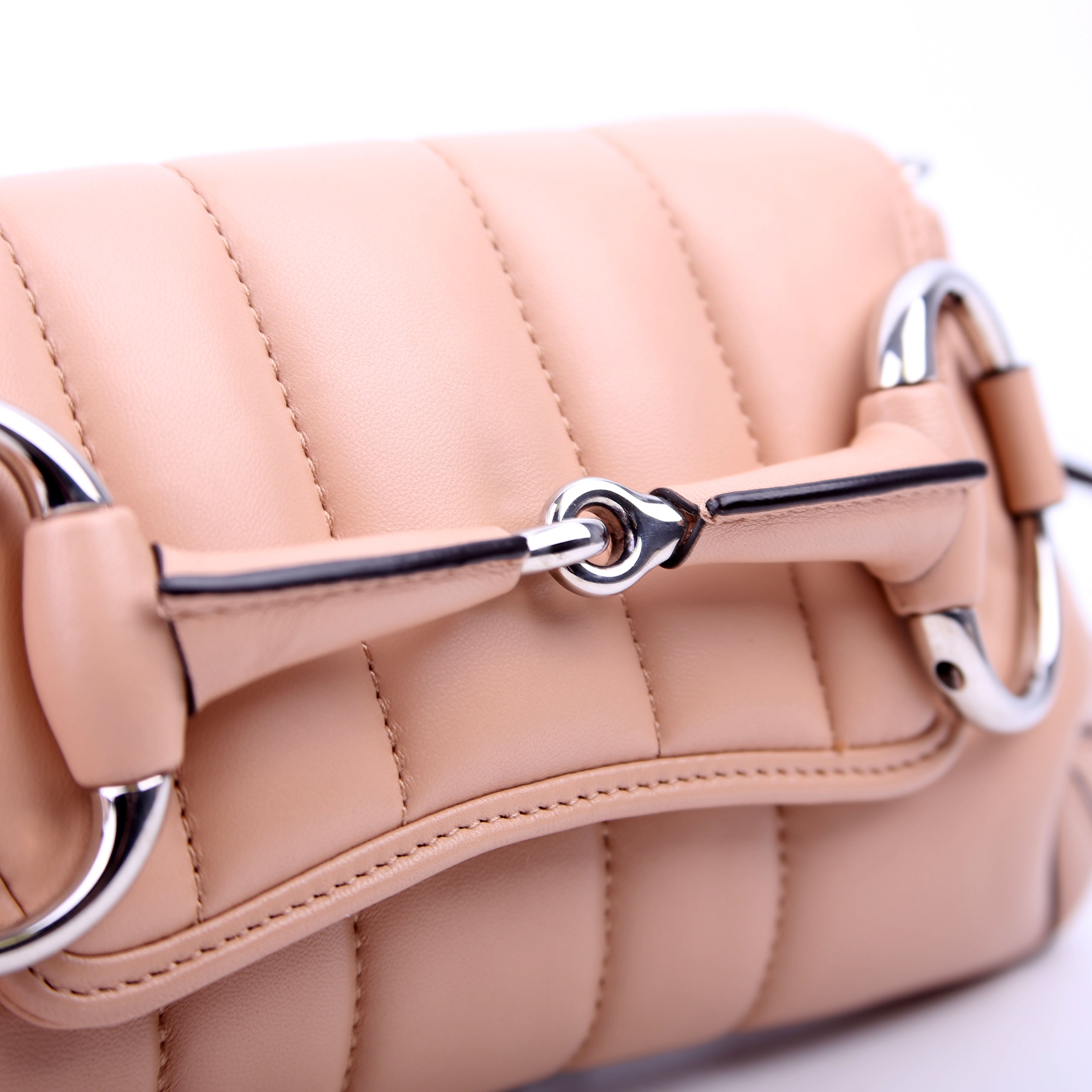 Gucci 764339 Vertical Quilted Maxi Horsebit Chain Medium Shoulder Bag Tan