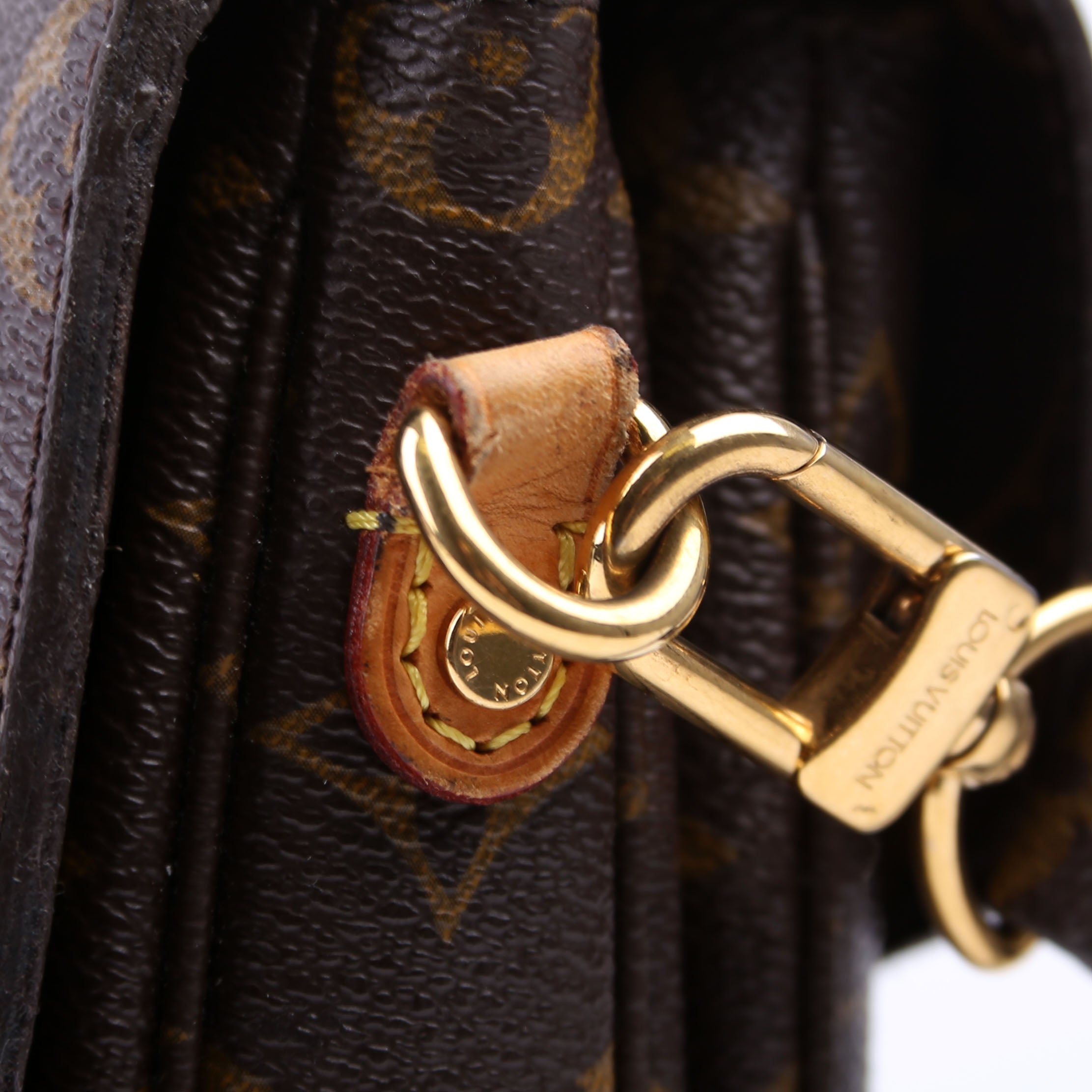 Pochette Metis Monogram
