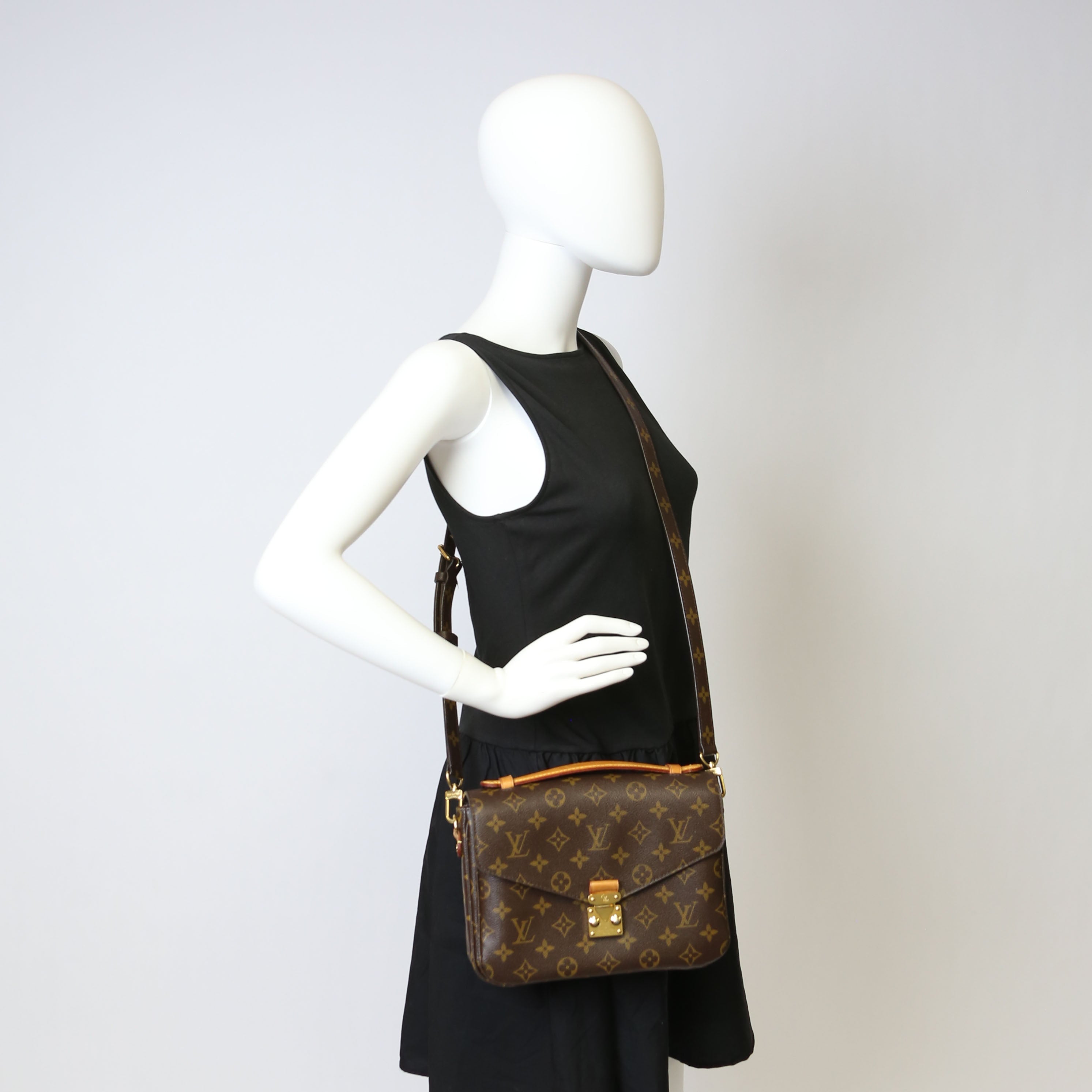 Pochette Metis Monogram