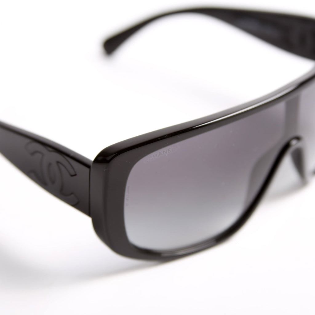 5495 Shield Acetate Black