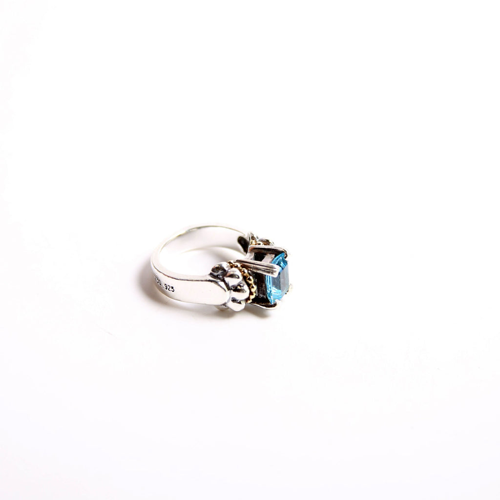 Blue Topaz Glacier Caviar 925/750 Size 7