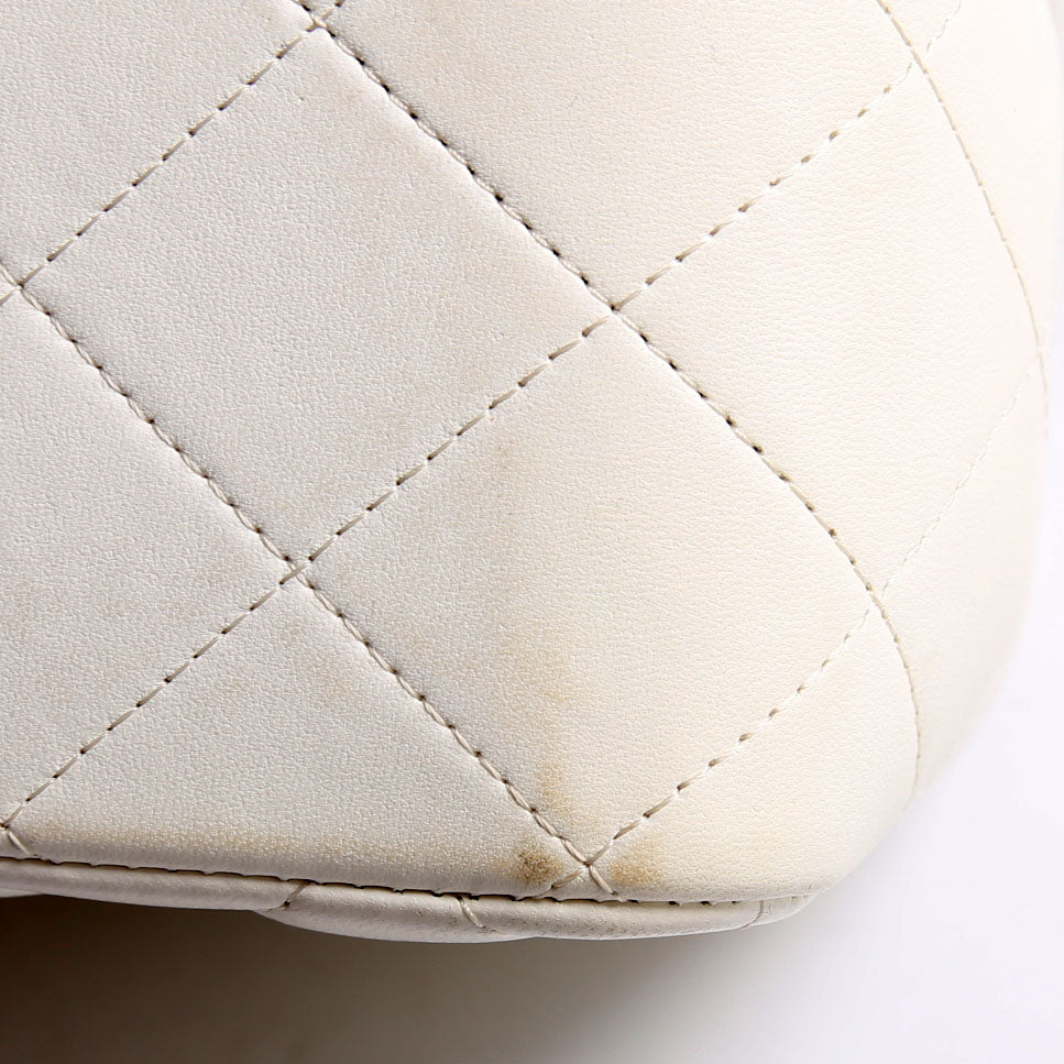 Classic Flap Jumbo Lambskin 21-24M White