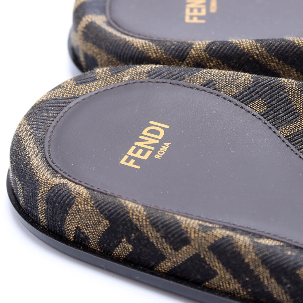 FF Zucca Knot Slides 39.5