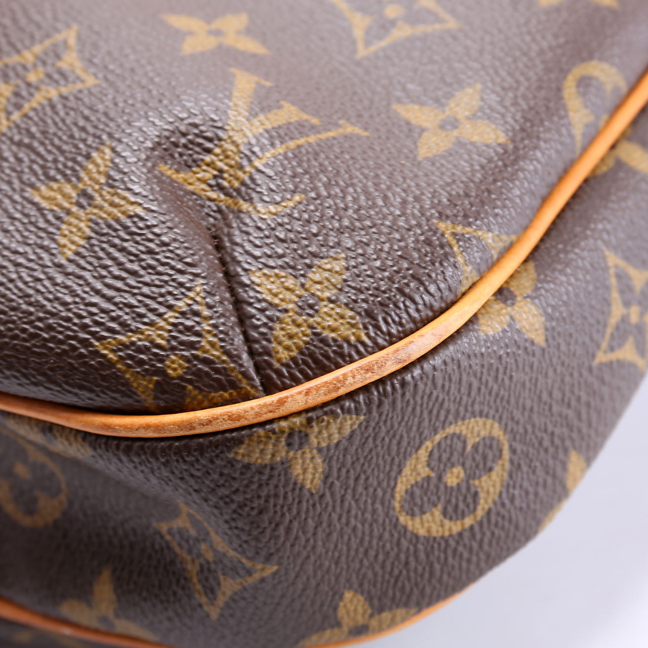 Odeon MM Monogram