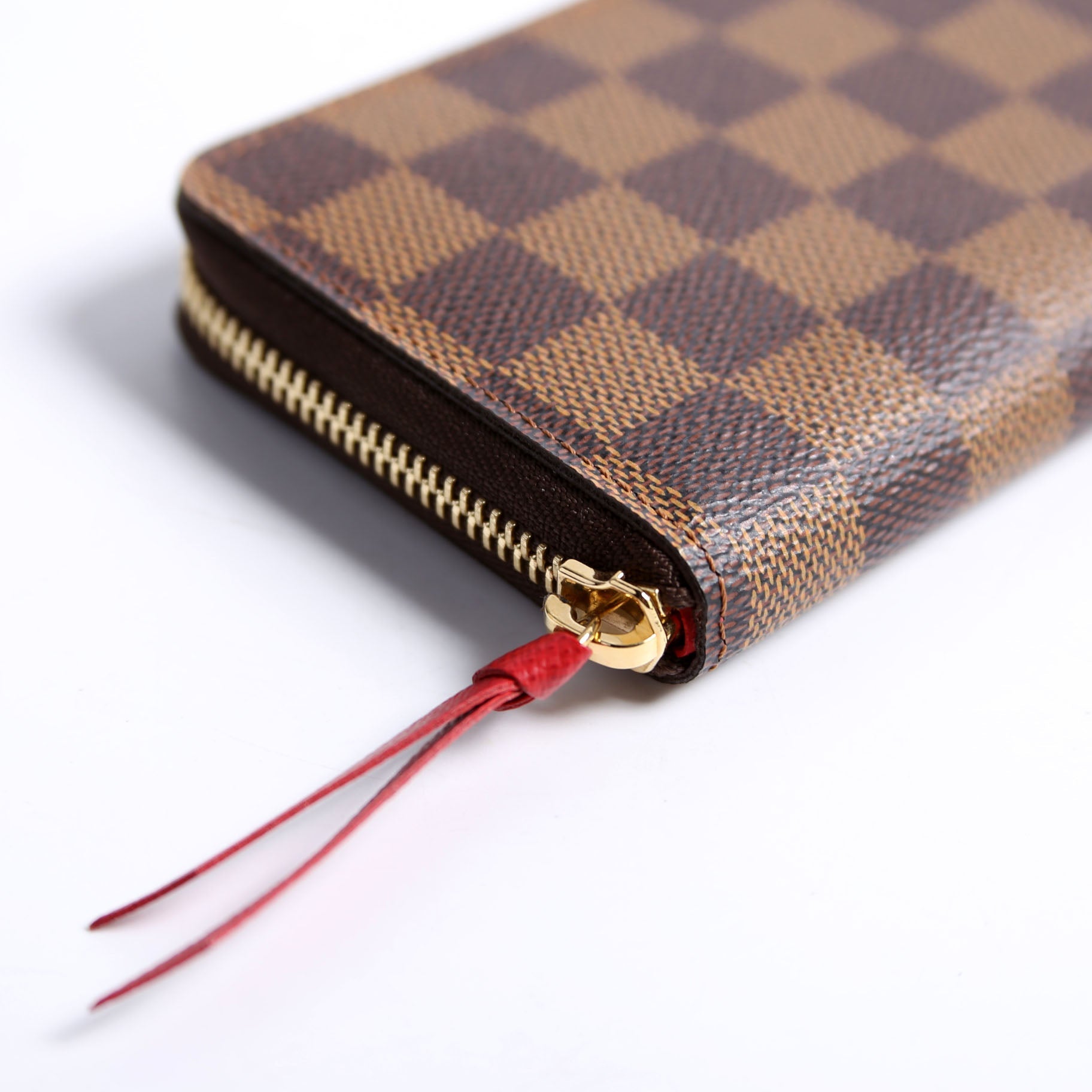 Clemence Wallet Ebene