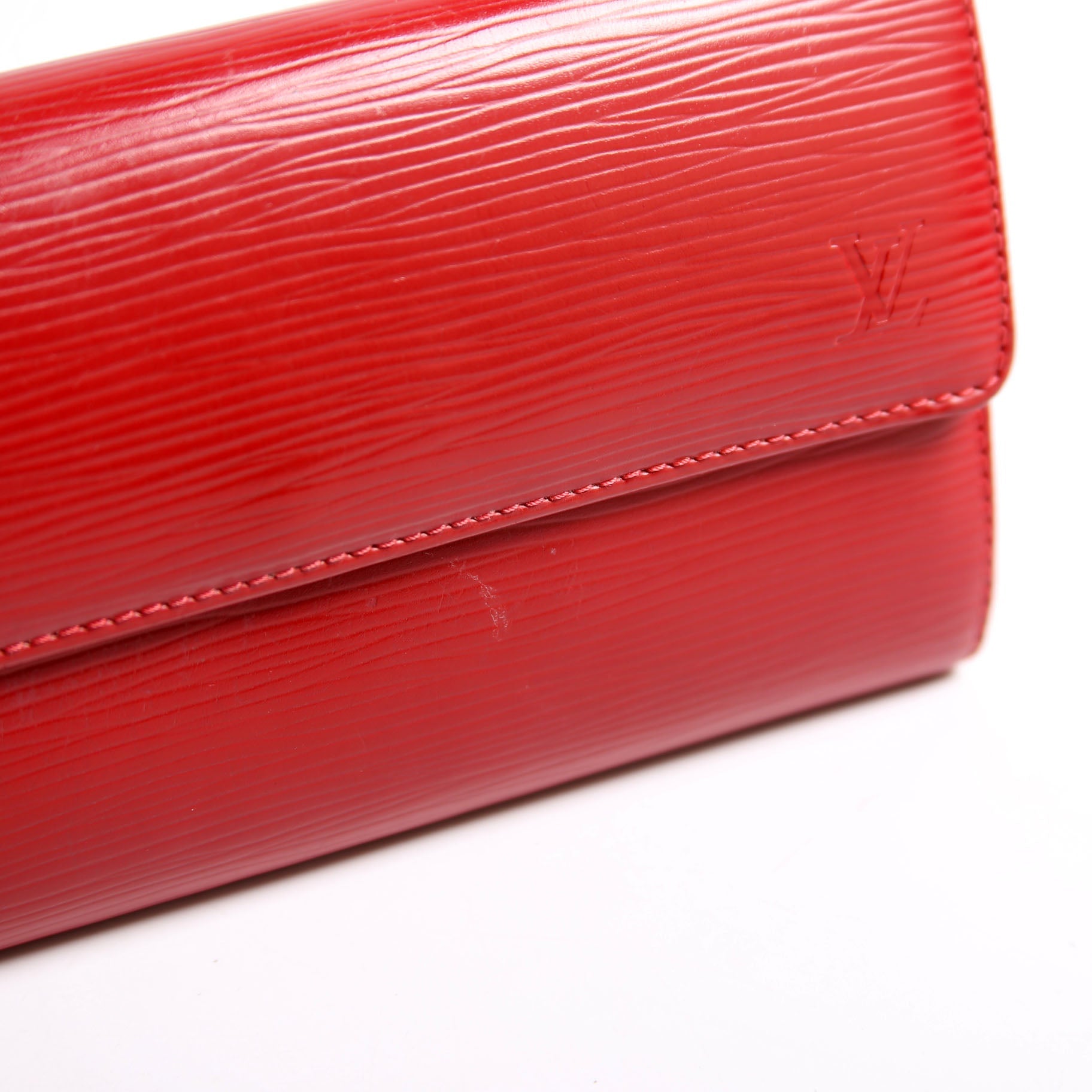 Sarah Wallet Epi Red