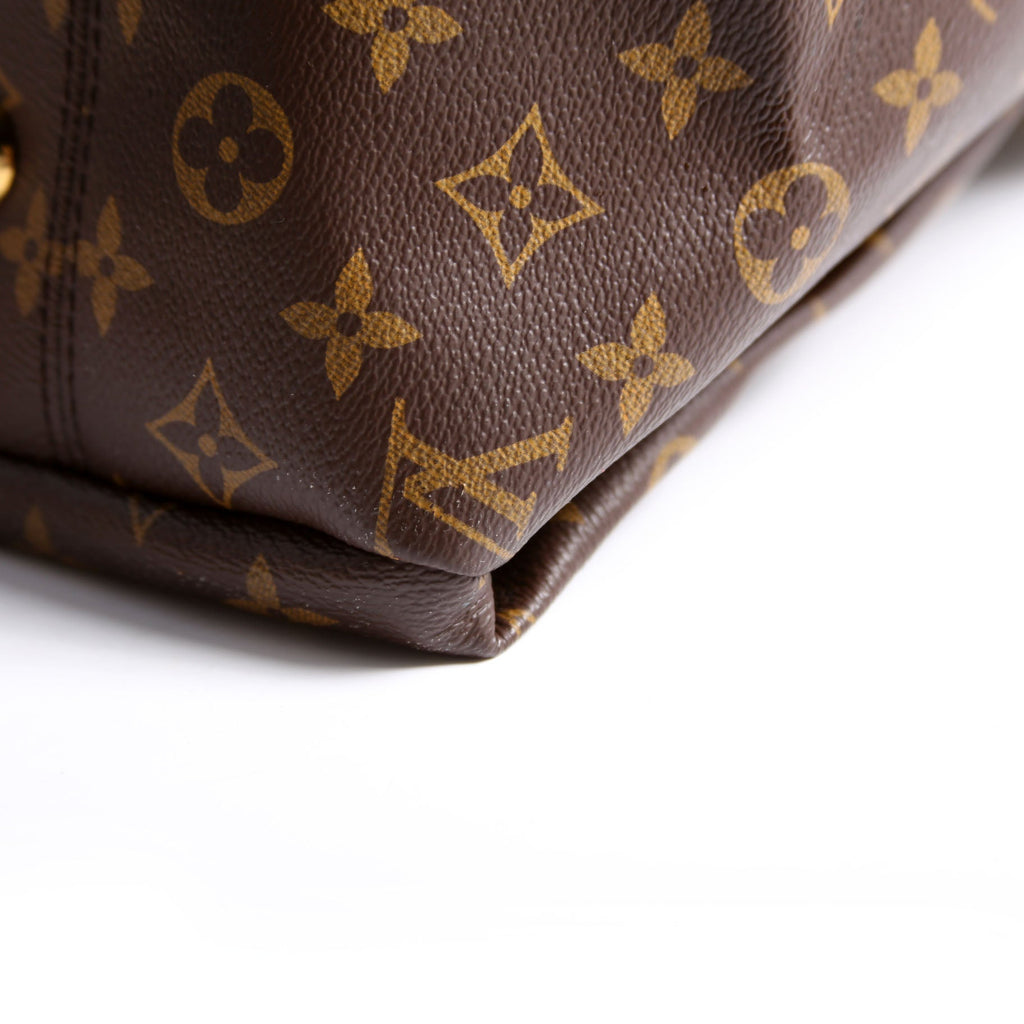 Artsy MM Monogram