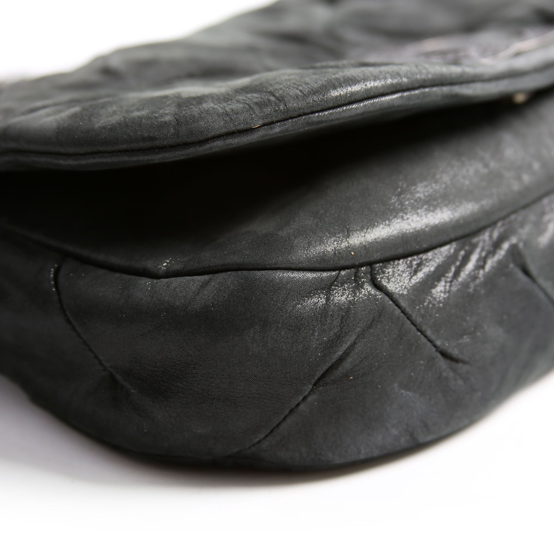 Glint Accordion Flap Iridescent Calfskin Black