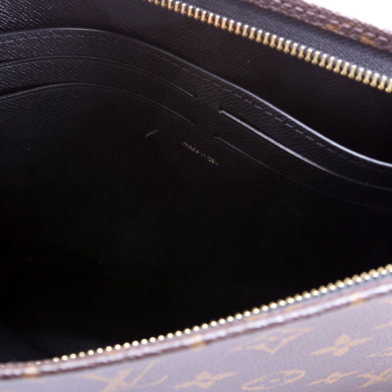Pochette Toilette NM Monogram