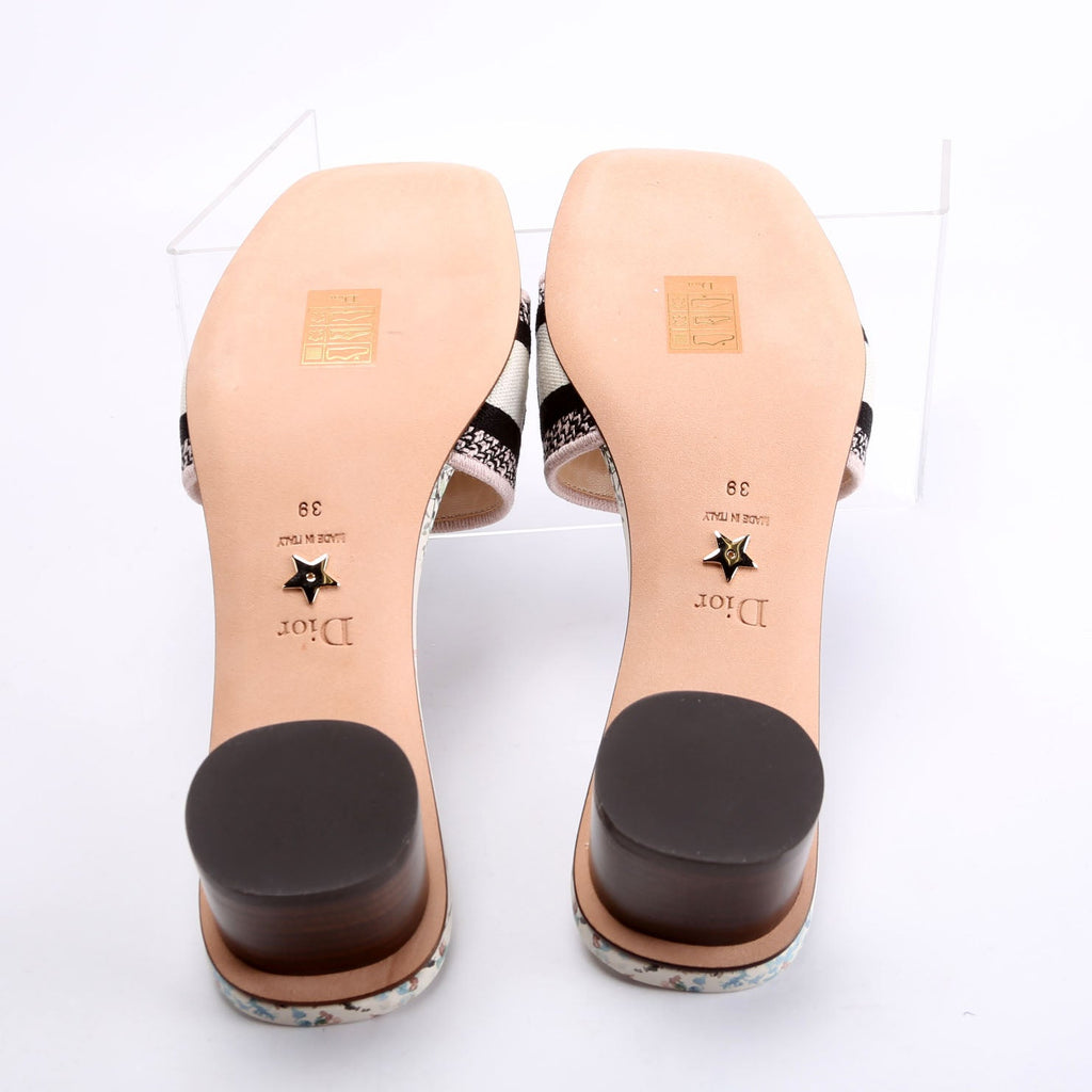 Dway 40MM Sandals Size 39