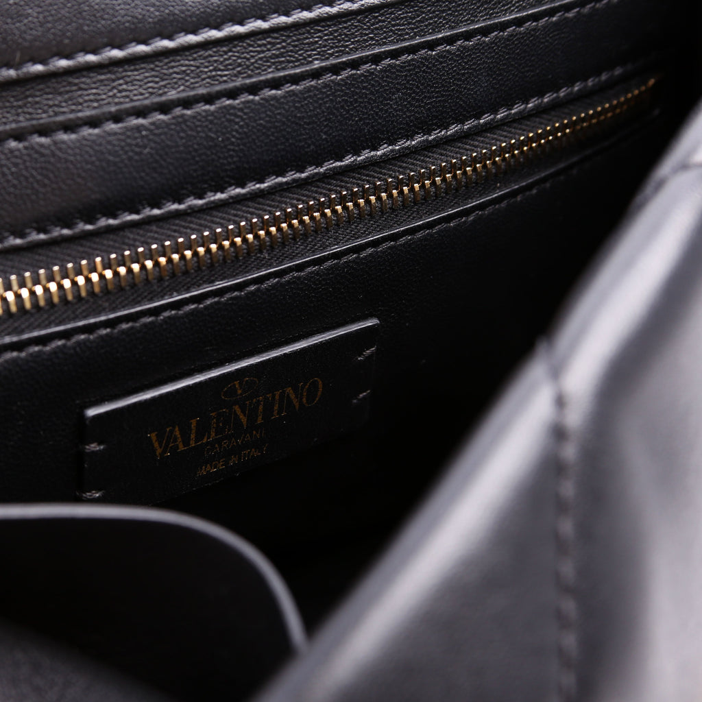 Roman Stud Medium Shoulder Bag Black