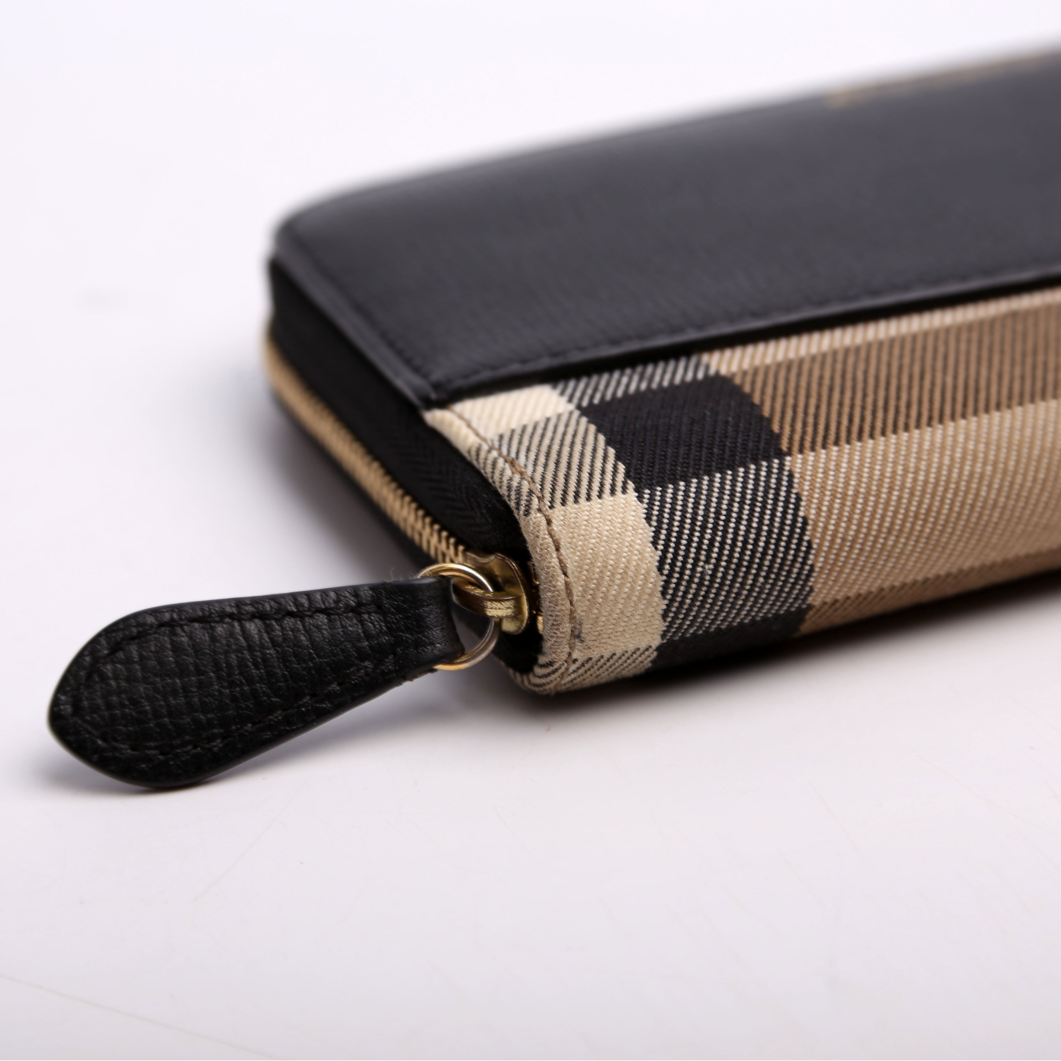 Elmore Zip Around Wallet Black