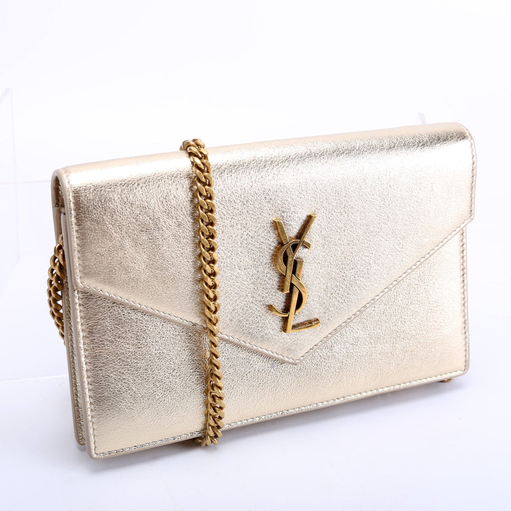 Envelope Chain Wallet Metallic Calfskin 402031 Gold
