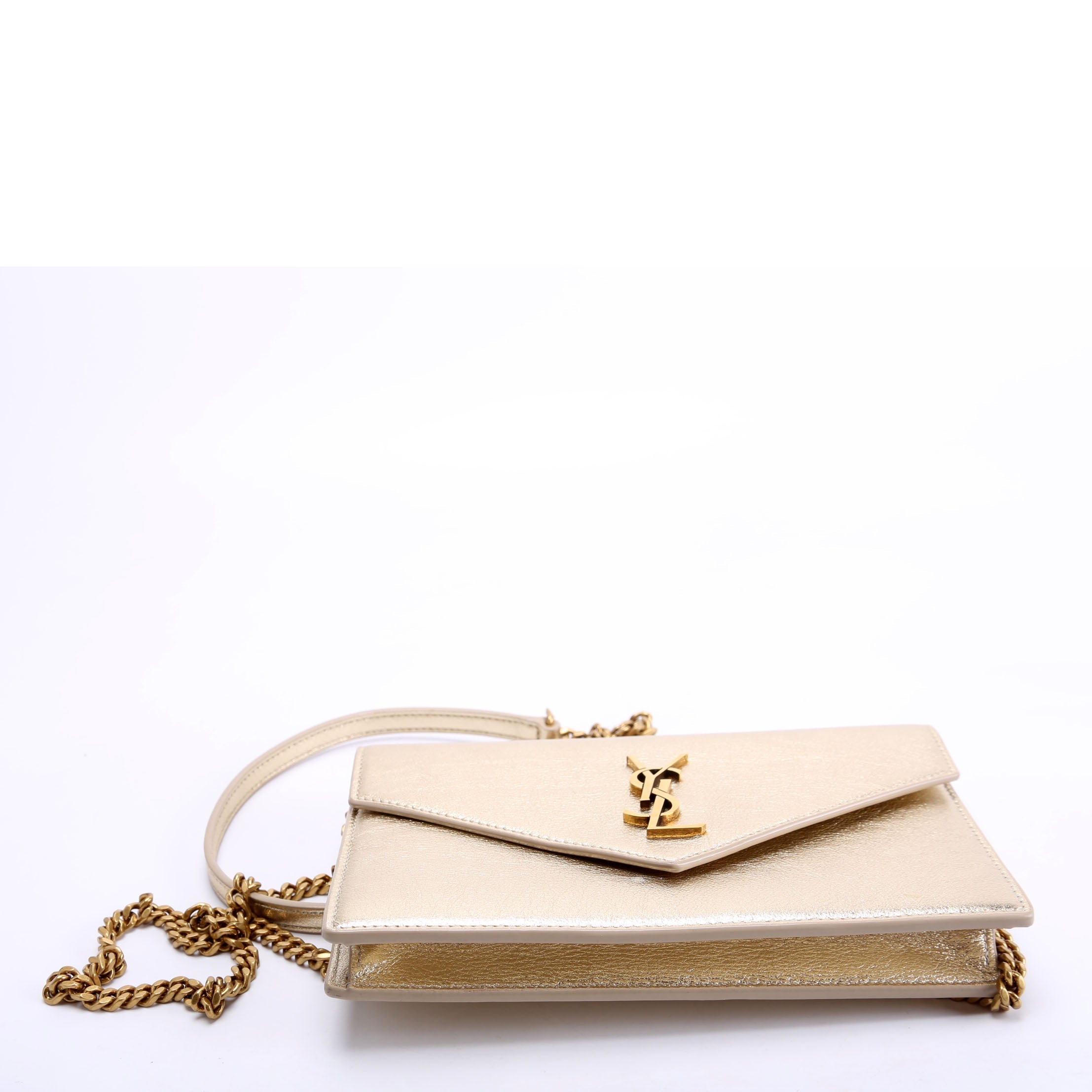 Envelope Chain Wallet Metallic Calfskin 402031 Gold