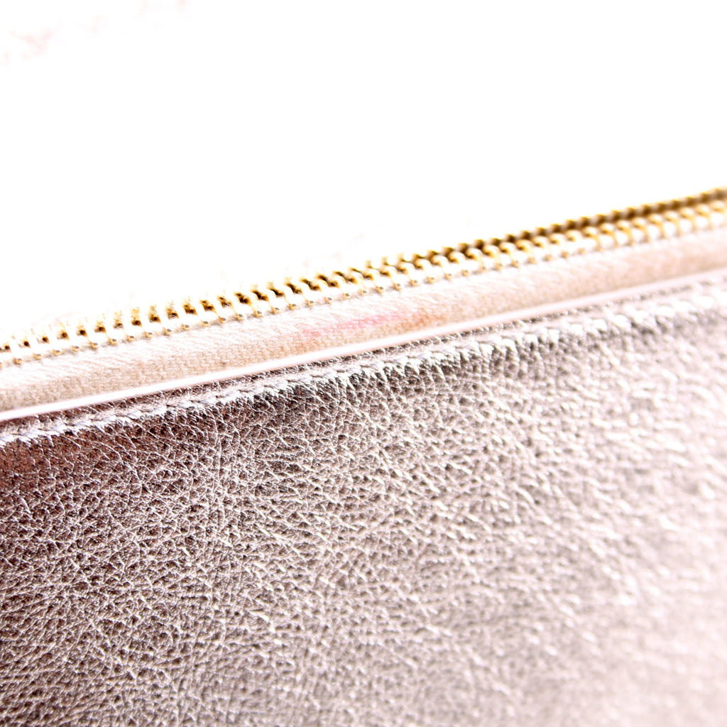 Envelope Chain Wallet Metallic Calfskin 402031 Gold