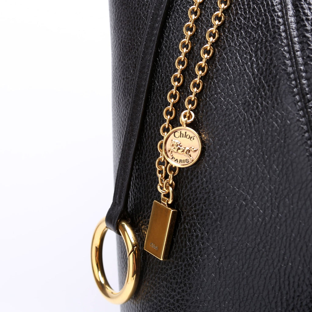 Spin Tote Grained Leather Black