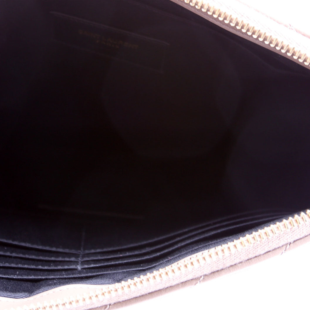 559193 A5 Matelasse Pouch Tan