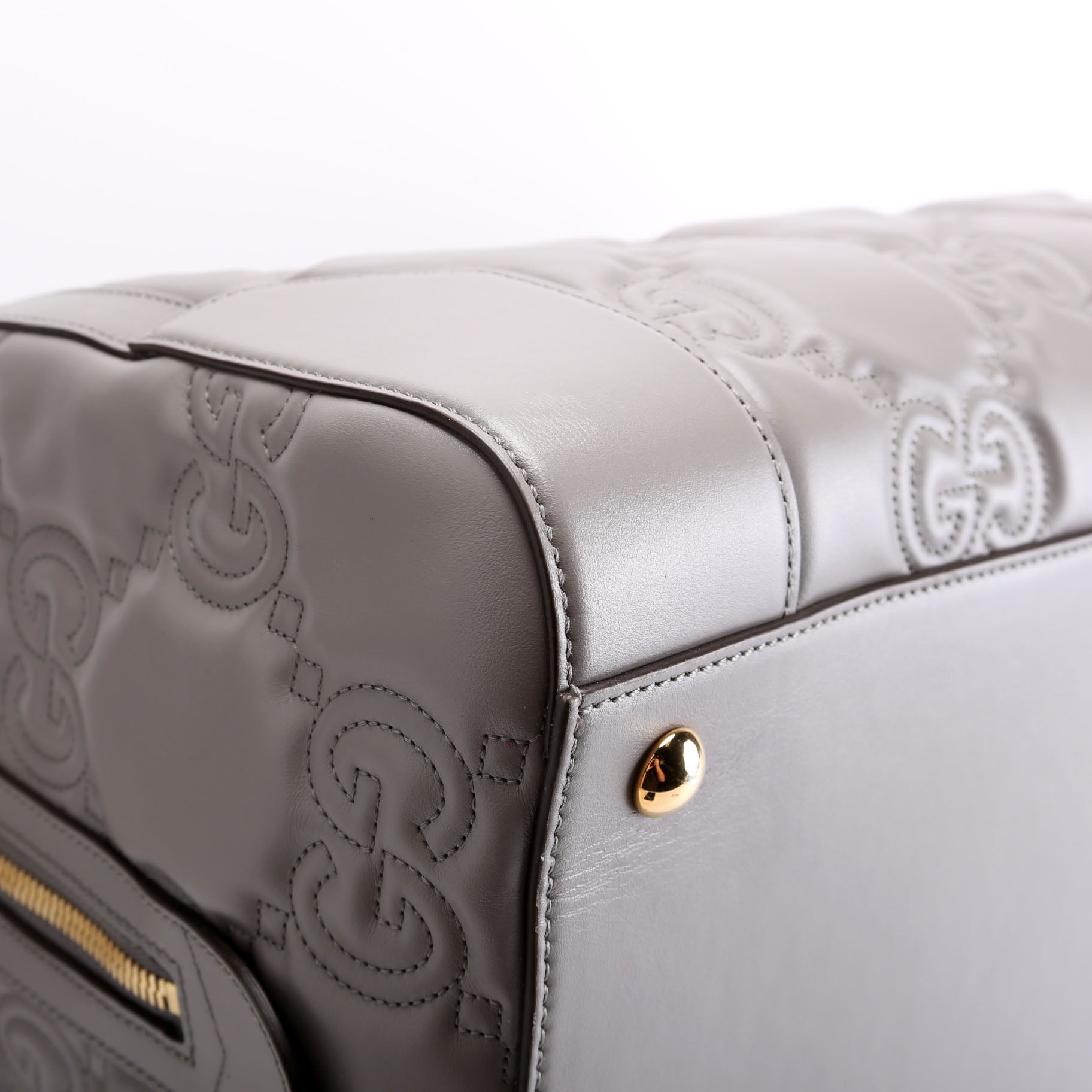 700762 GG Matelasse Calfskin Duffle Medium Gray
