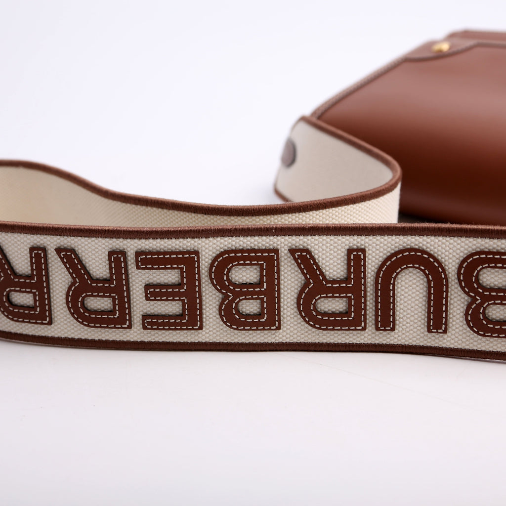 Note Crossbody Leather Brown