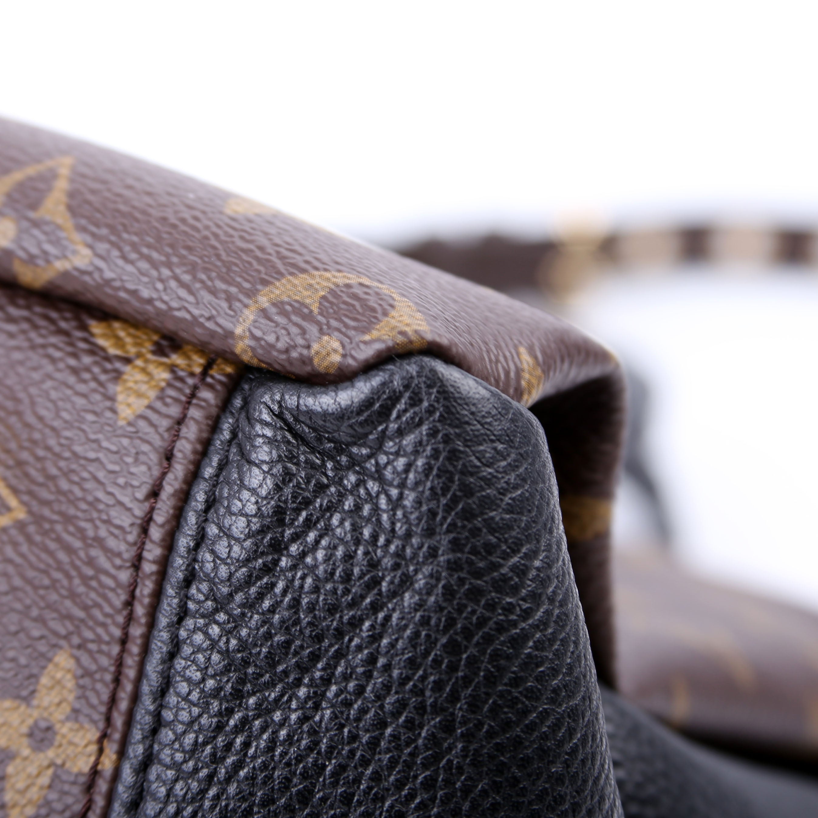 Pallas Tote Monogram Leather Side Black