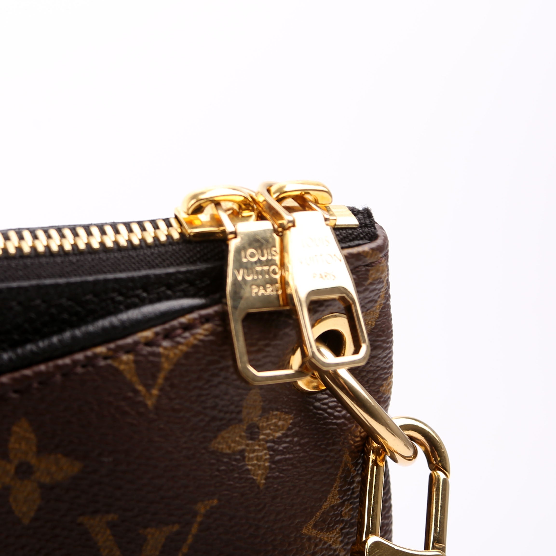 Pallas Tote Monogram Leather Side Black