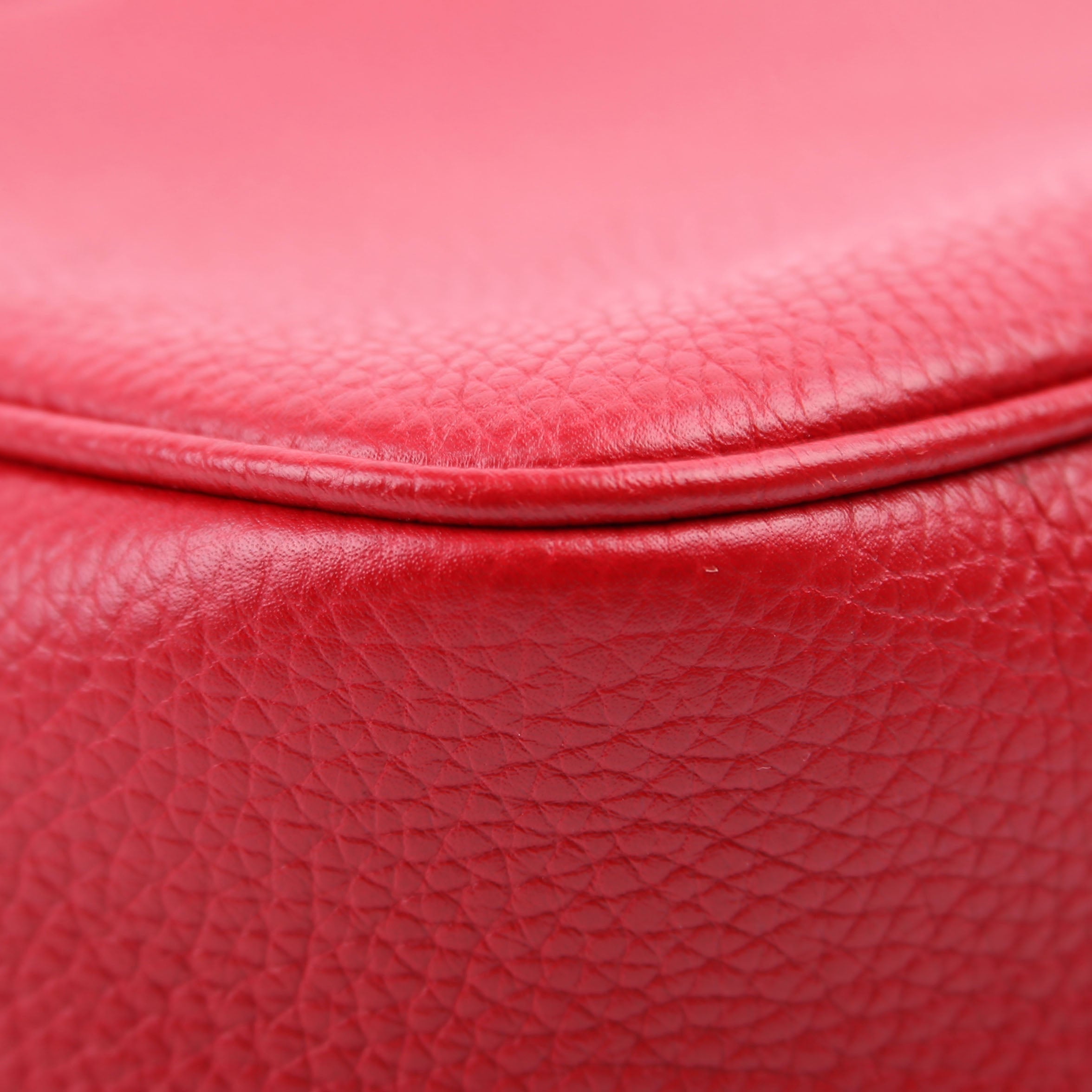 308364 Soho Disco Crossbody Red