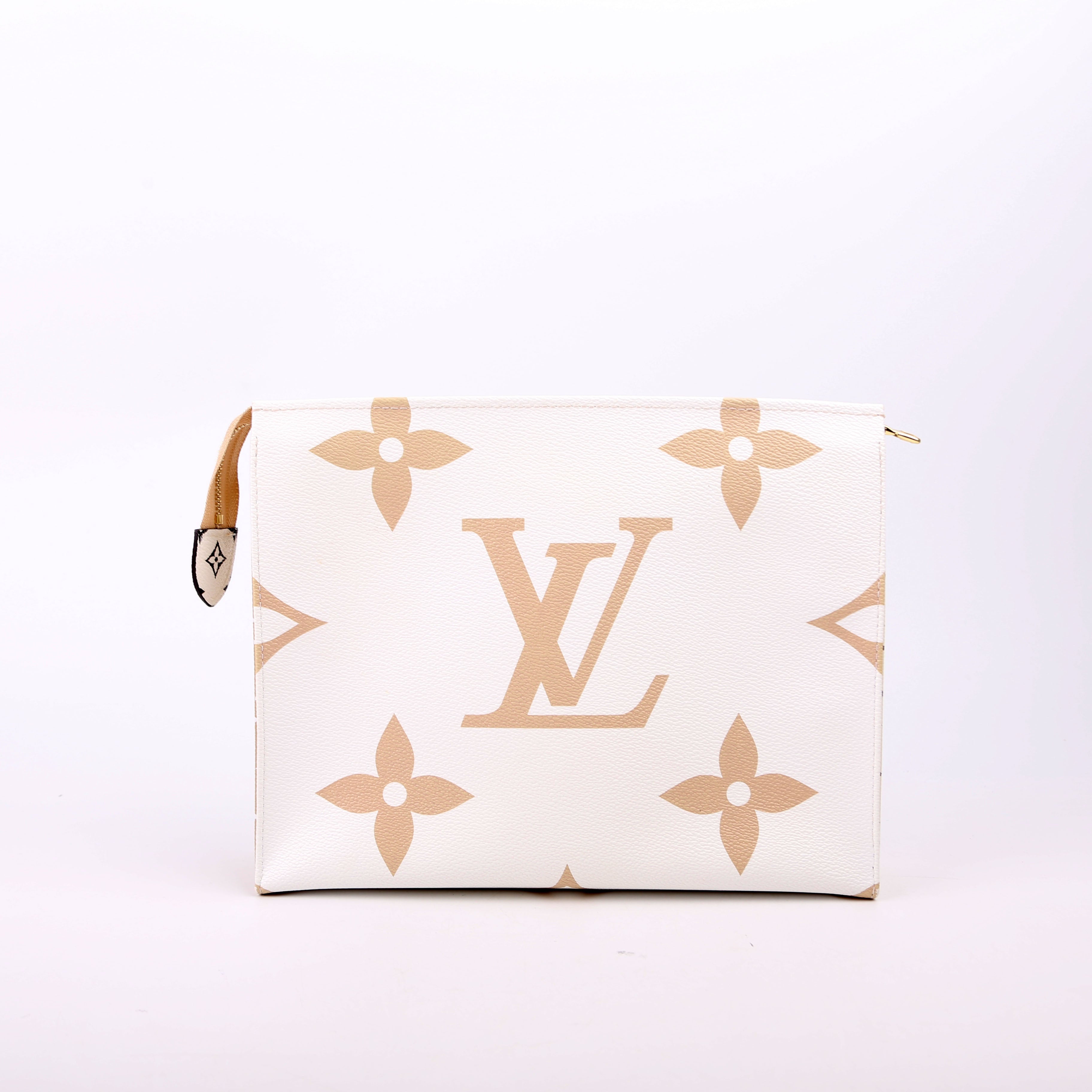 Toiletry Pouch 26 Giant Monogram Green