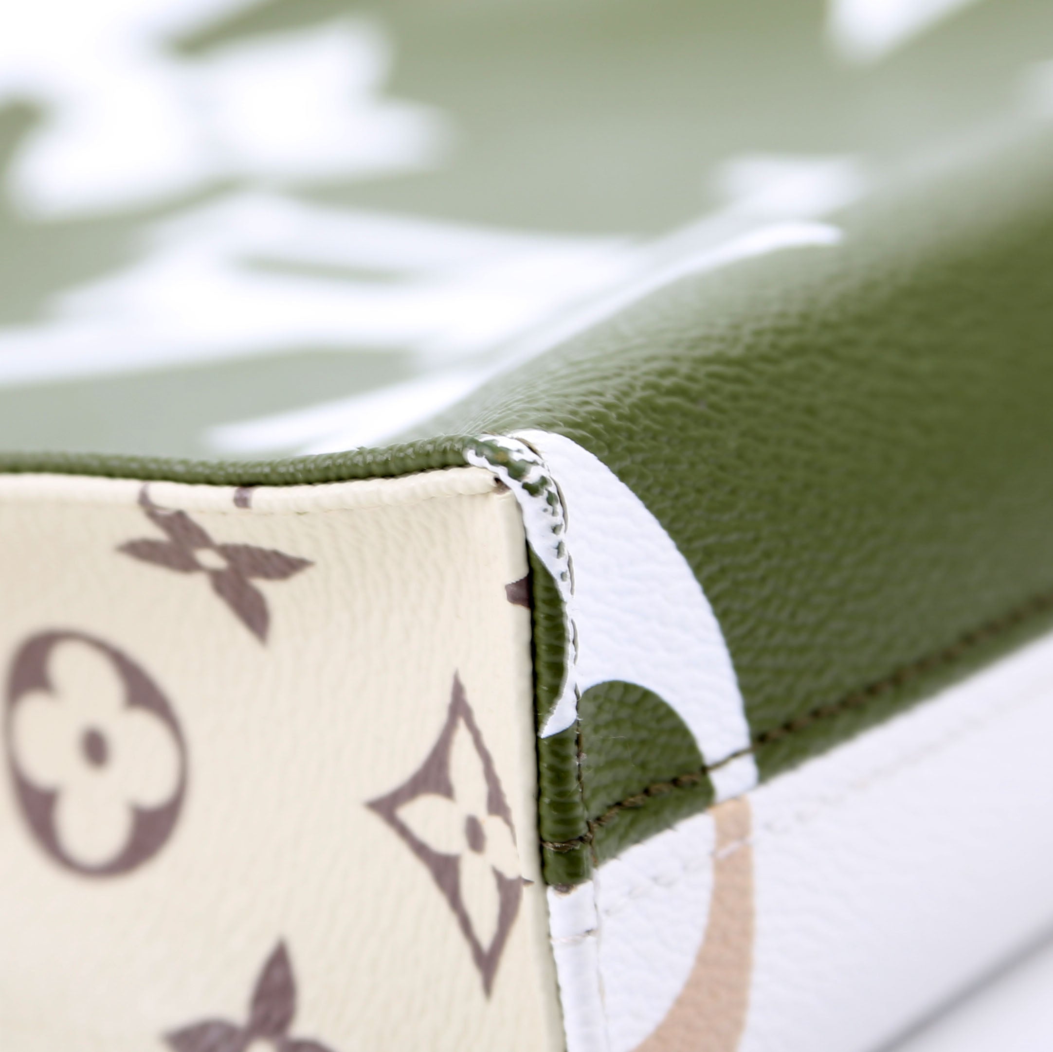 Toiletry Pouch 26 Giant Monogram Green