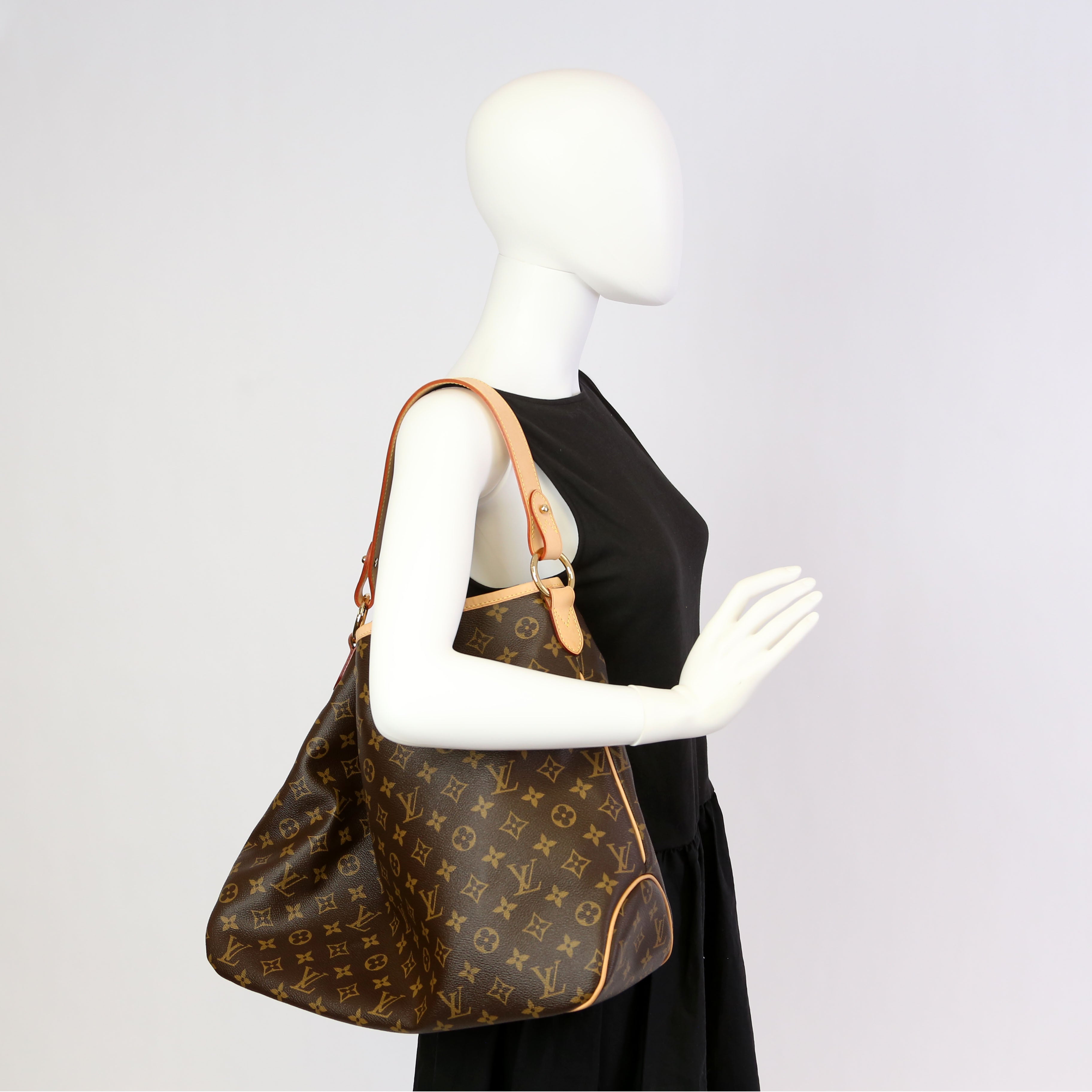 Delightful MM Monogram