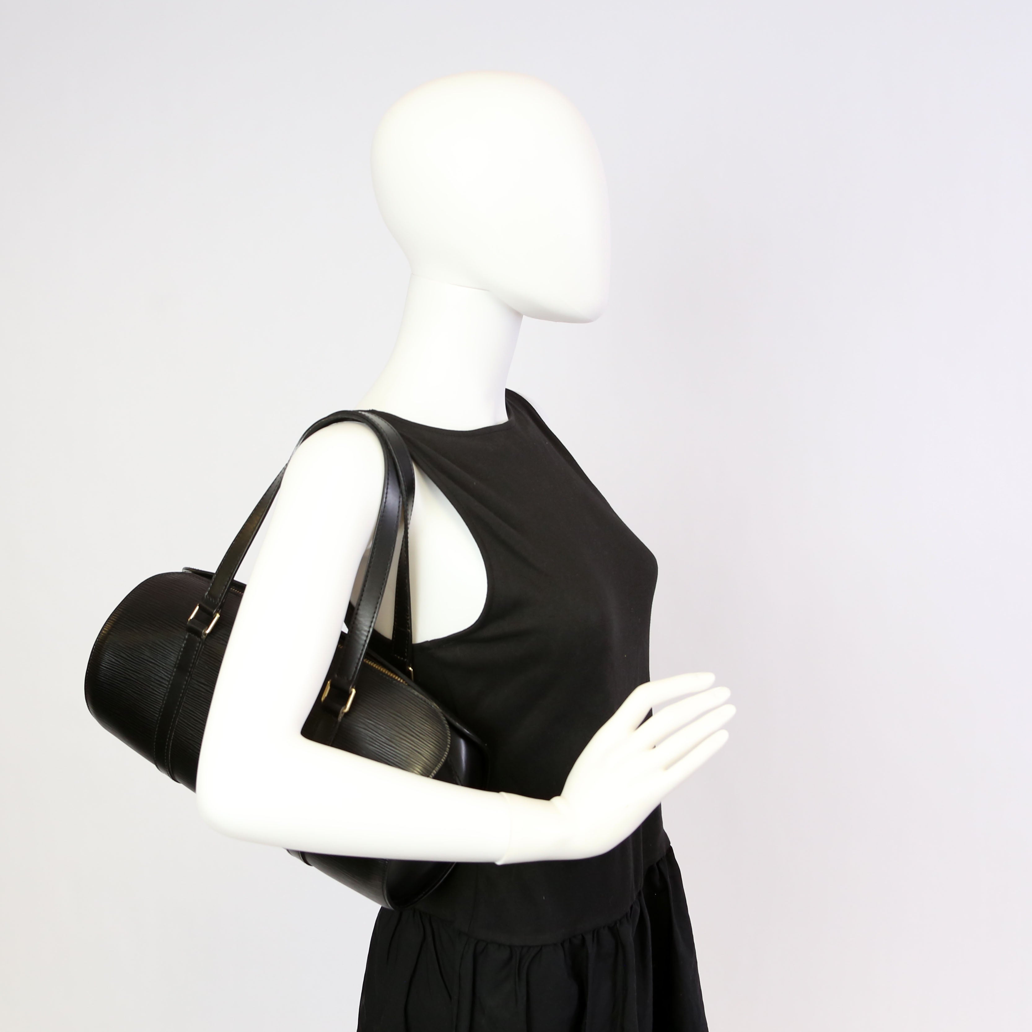 Soufflot With Pouch Epi Black