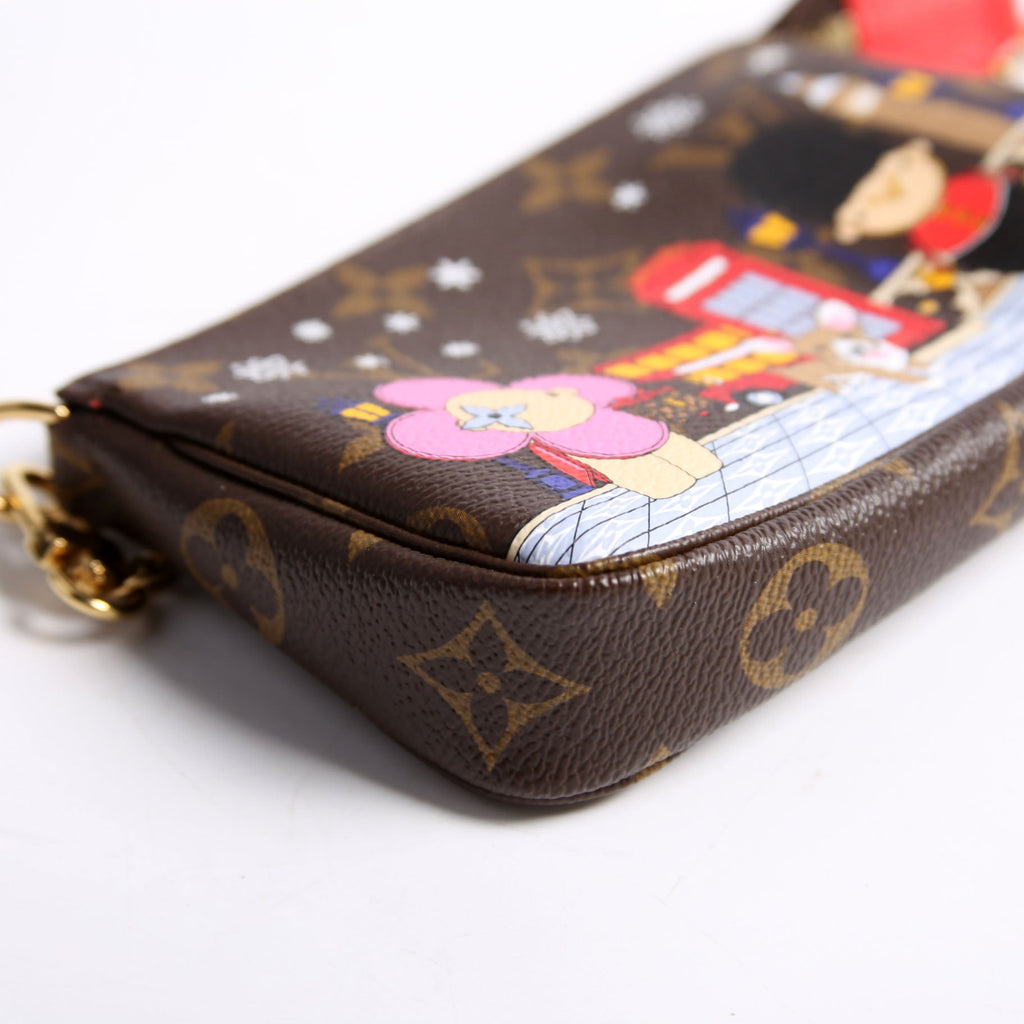 Pochette Accessories Mini 2021 Christmas Animation London