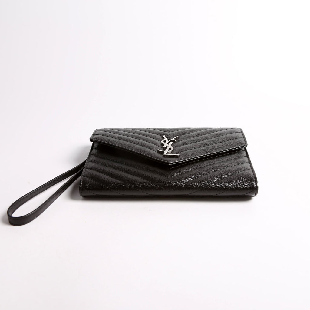 617662 Grain De Cassandre Flap Pouch Wristlet