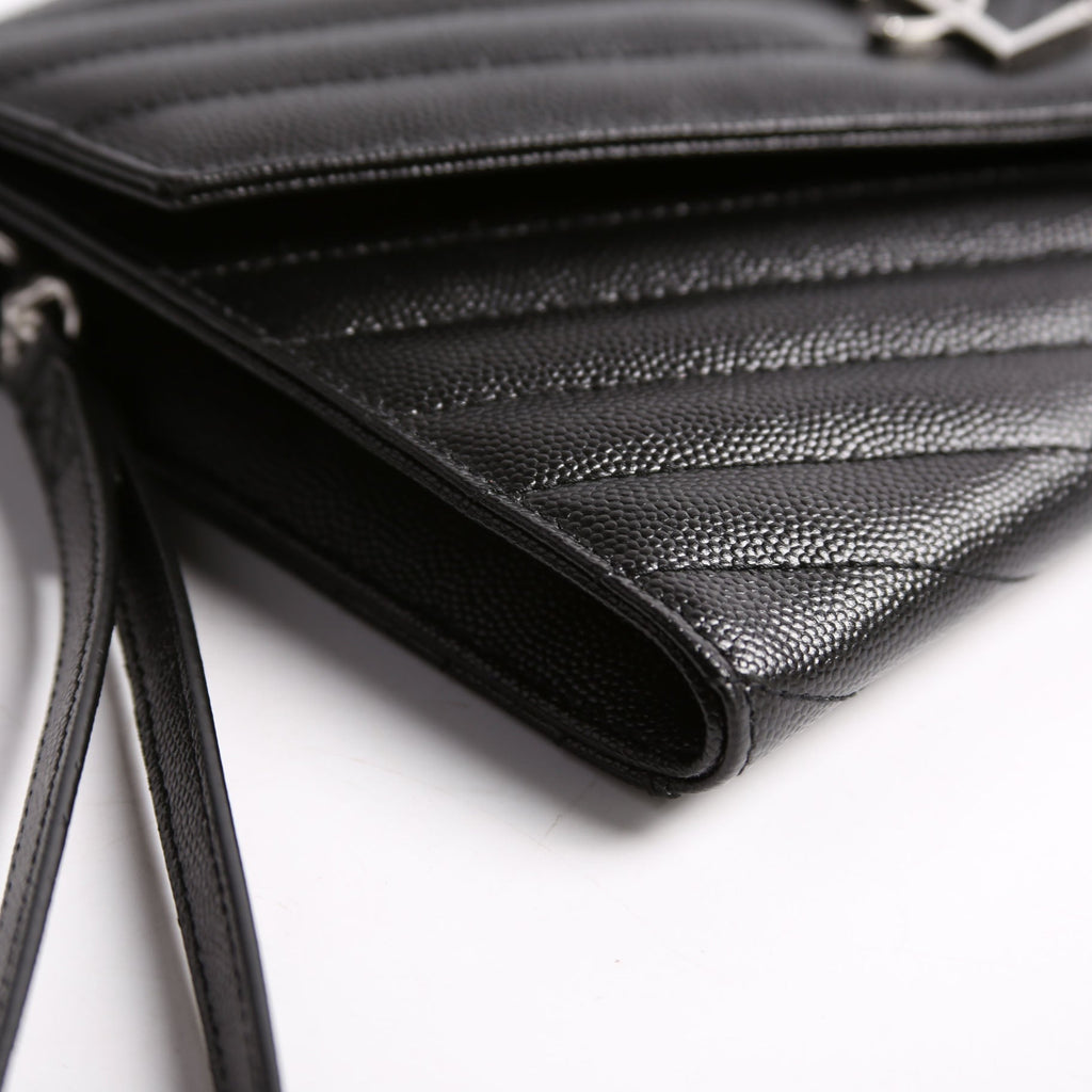 617662 Grain De Cassandre Flap Pouch Wristlet