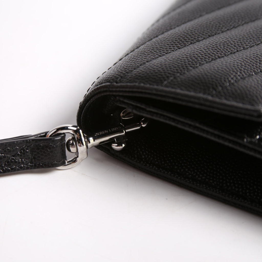 617662 Grain De Cassandre Flap Pouch Wristlet
