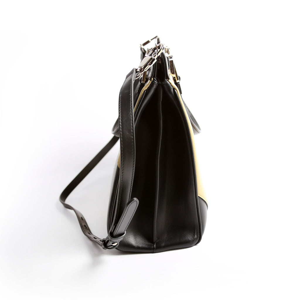 564714 Zumi Top Handle Medium Black/Beige
