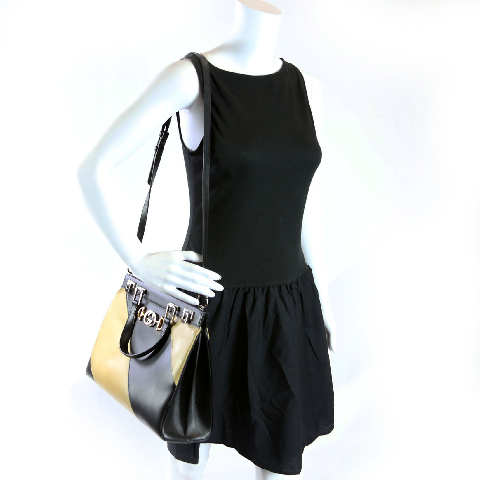 564714 Zumi Top Handle Medium Black/Beige