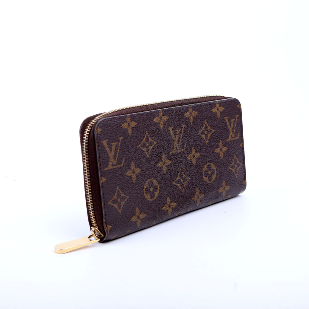 Zippy Wallet Monogram