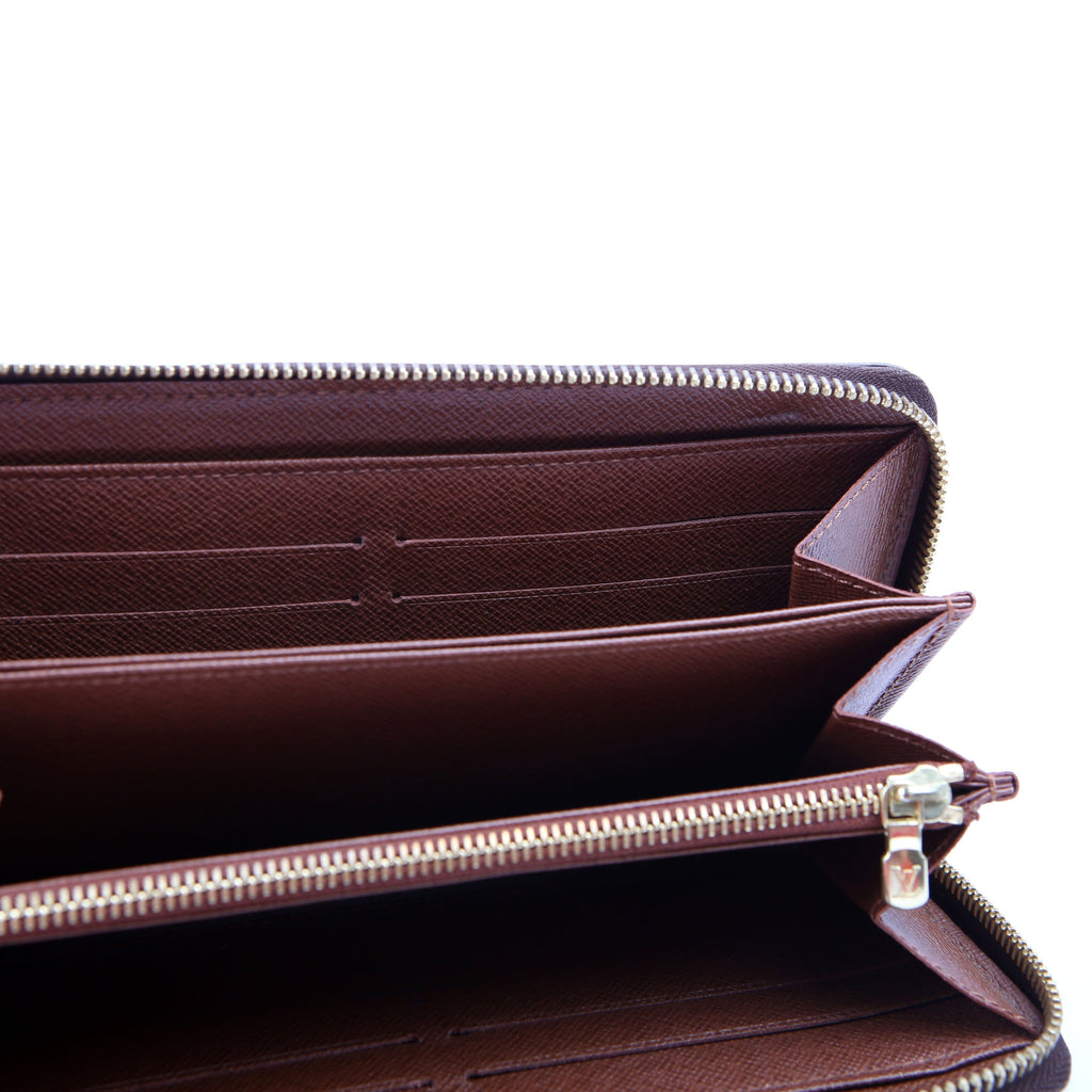 Zippy Wallet Monogram